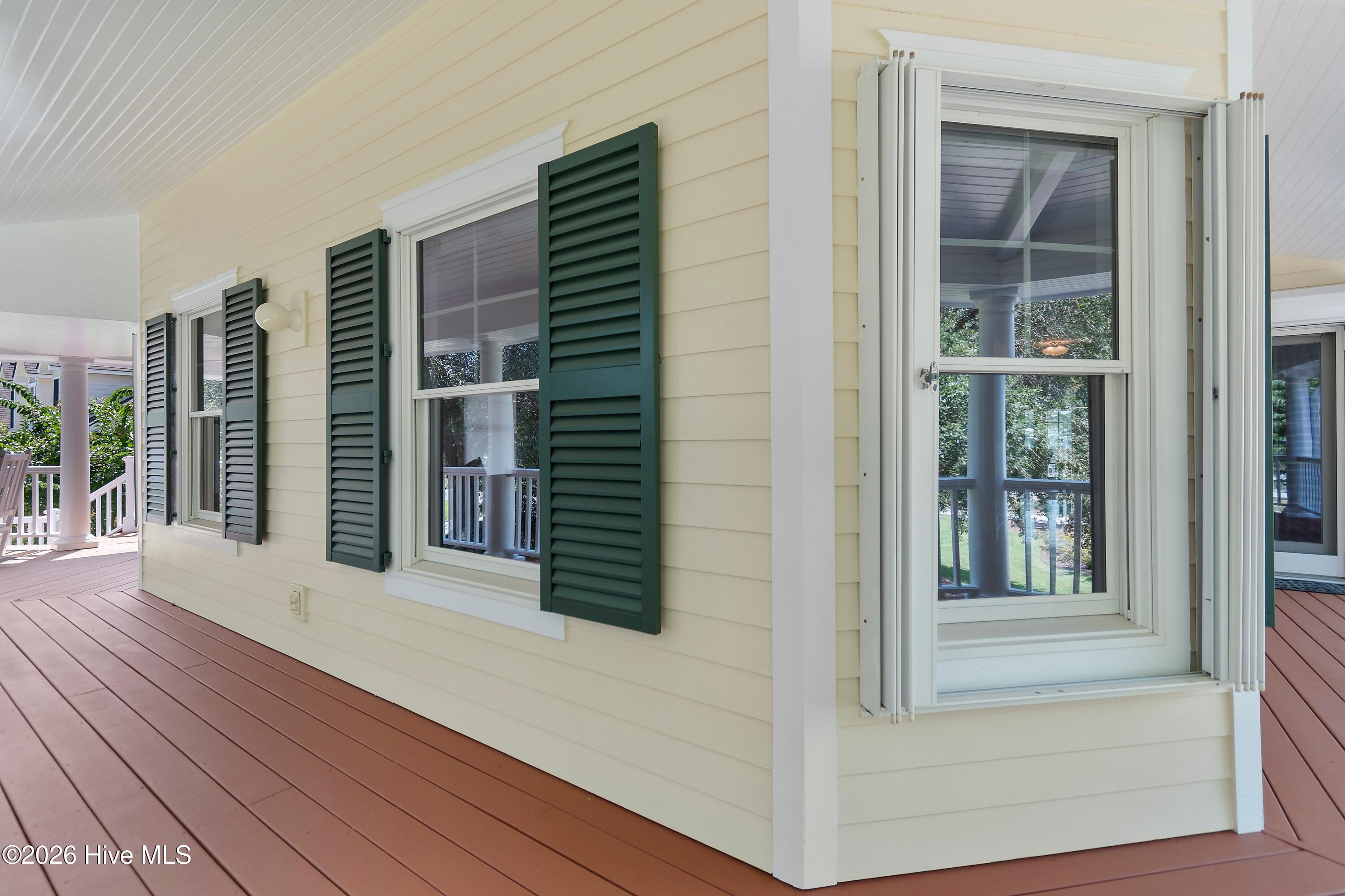 2680 Mariners Way Se Property Photo 15