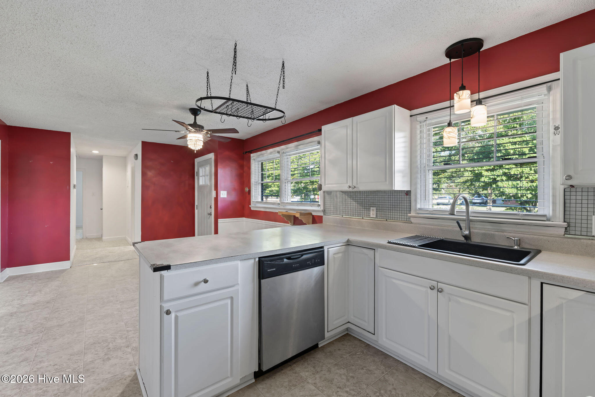 213 Vinwood Avenue Property Photo 8