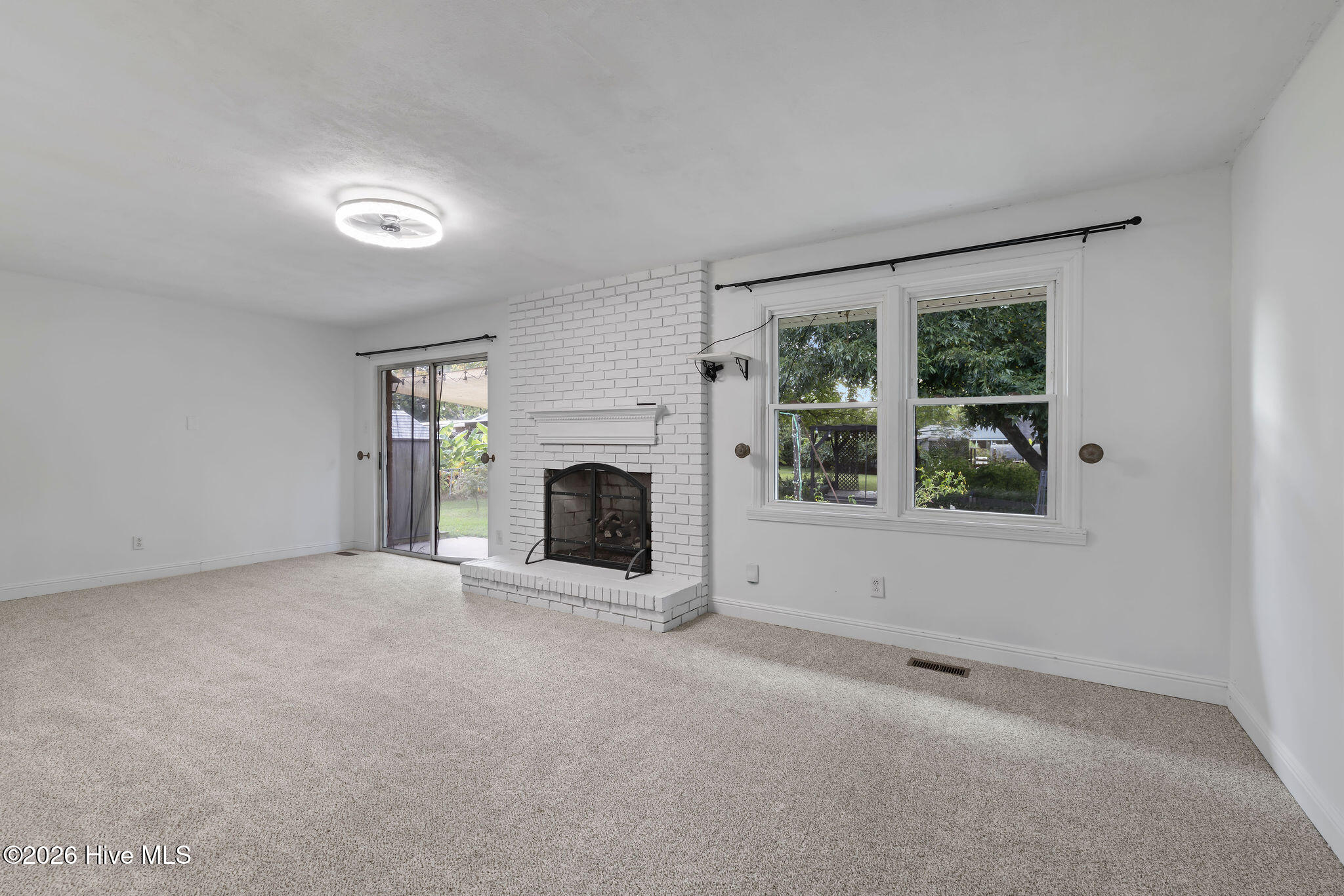 213 Vinwood Avenue Property Photo 12