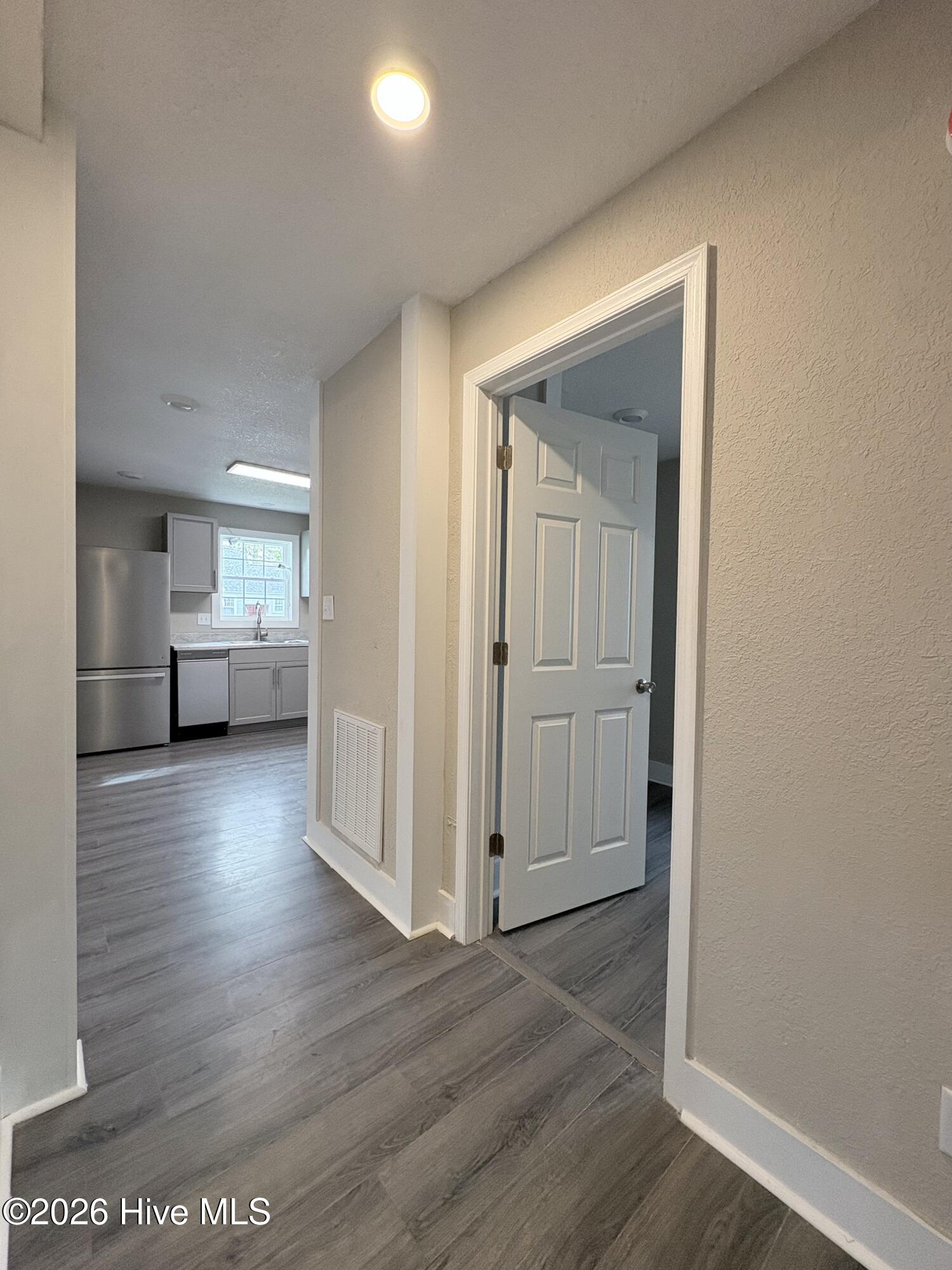 1111 Wood Street Property Photo 24