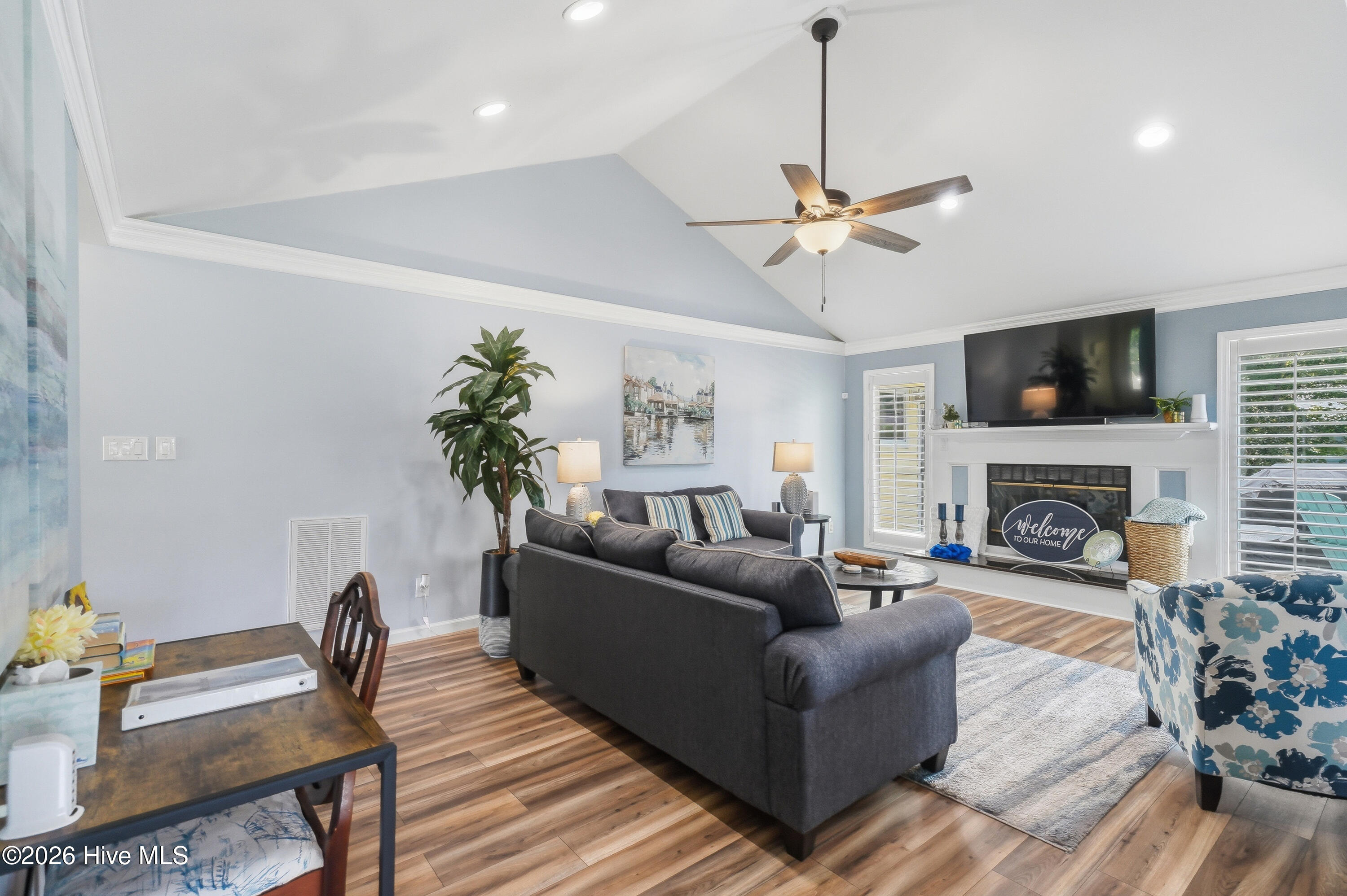 109 Commander Circle Property Photo 8