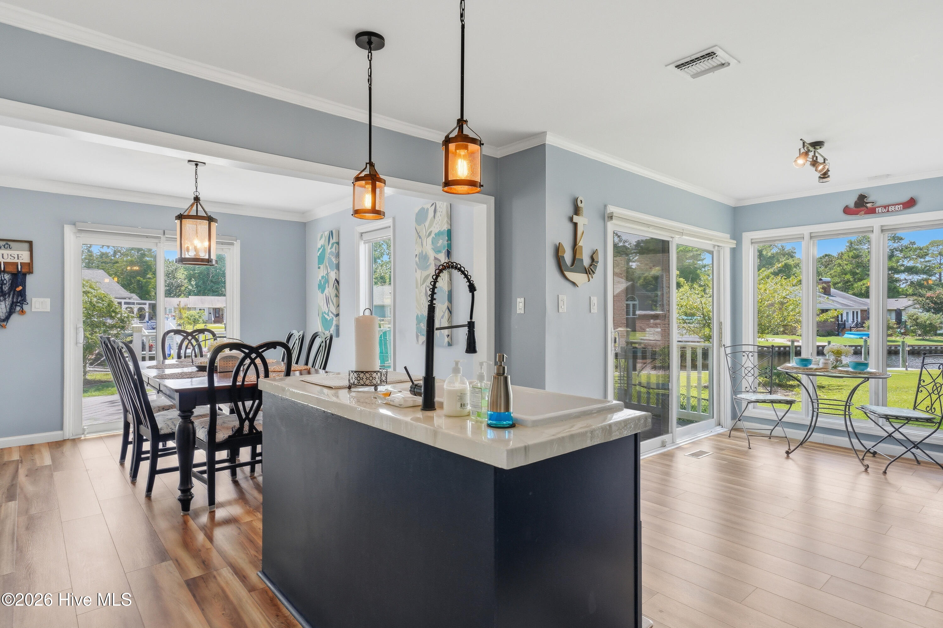 109 Commander Circle Property Photo 13