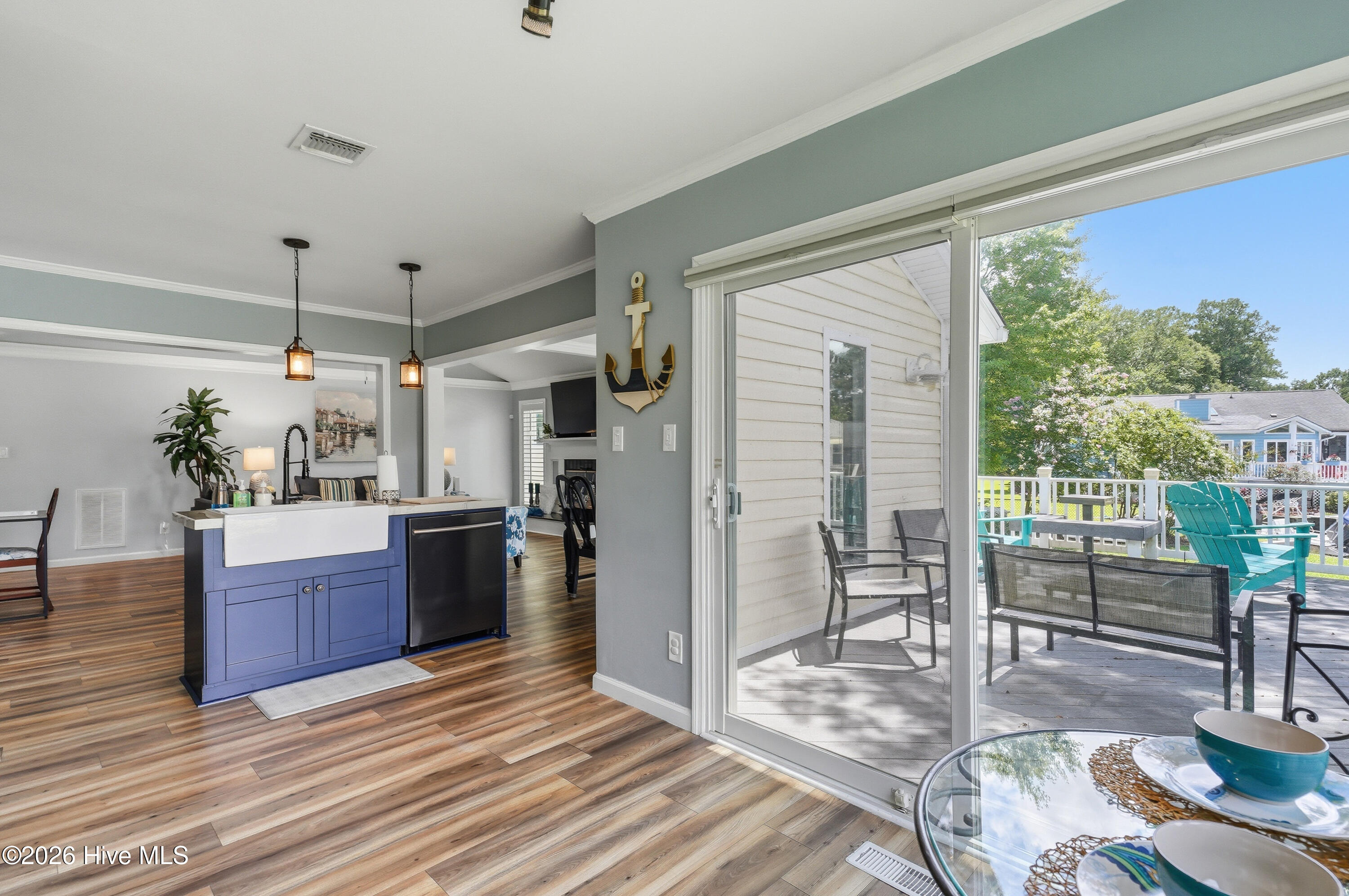 109 Commander Circle Property Photo 14