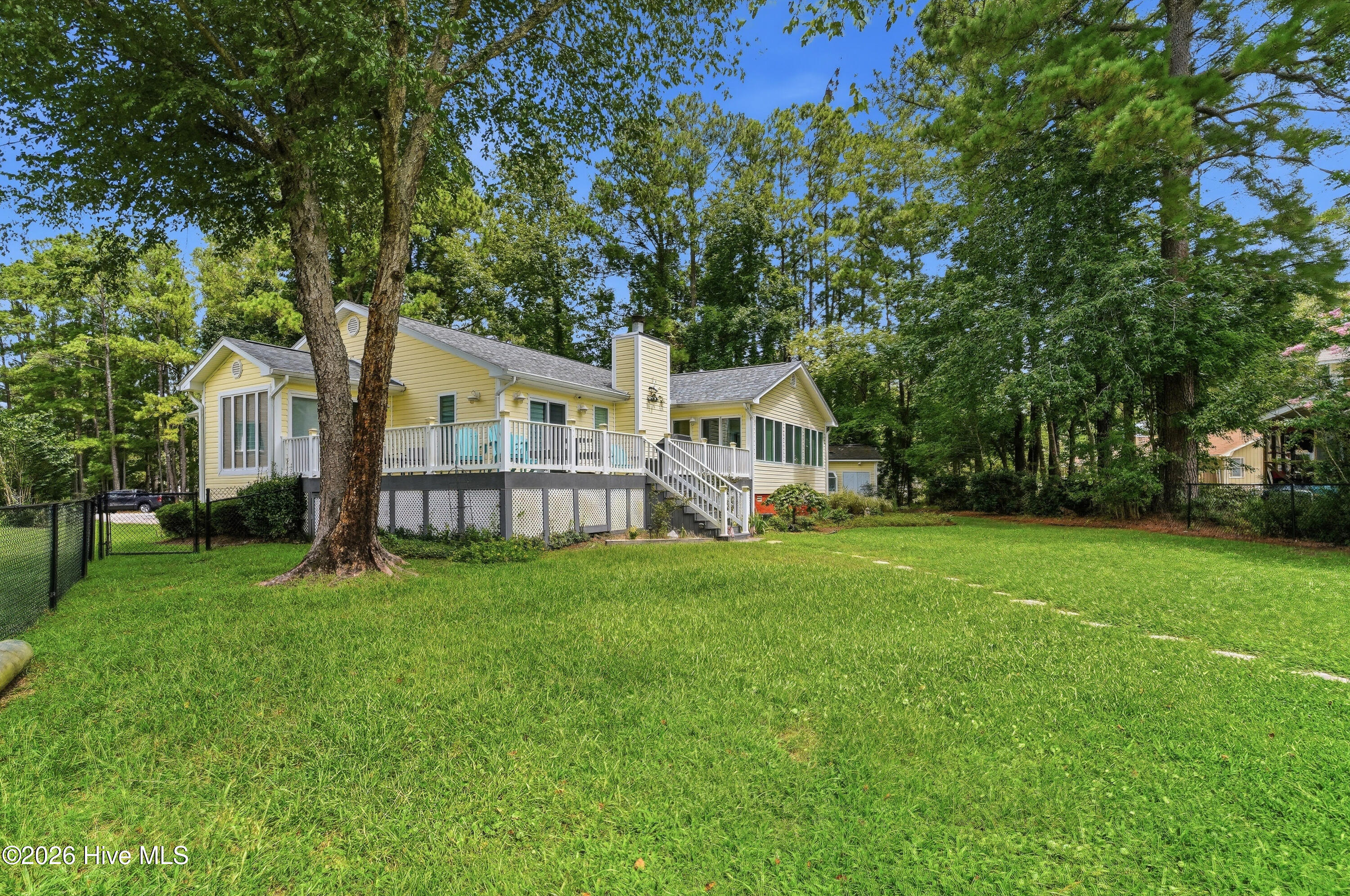 109 Commander Circle Property Photo 31