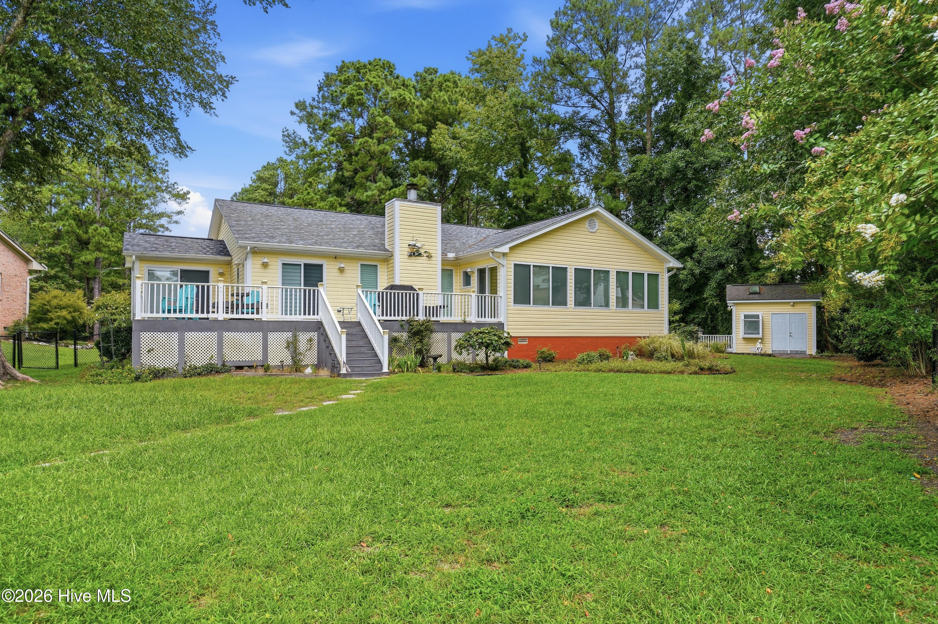 109 Commander Circle Property Photo 32
