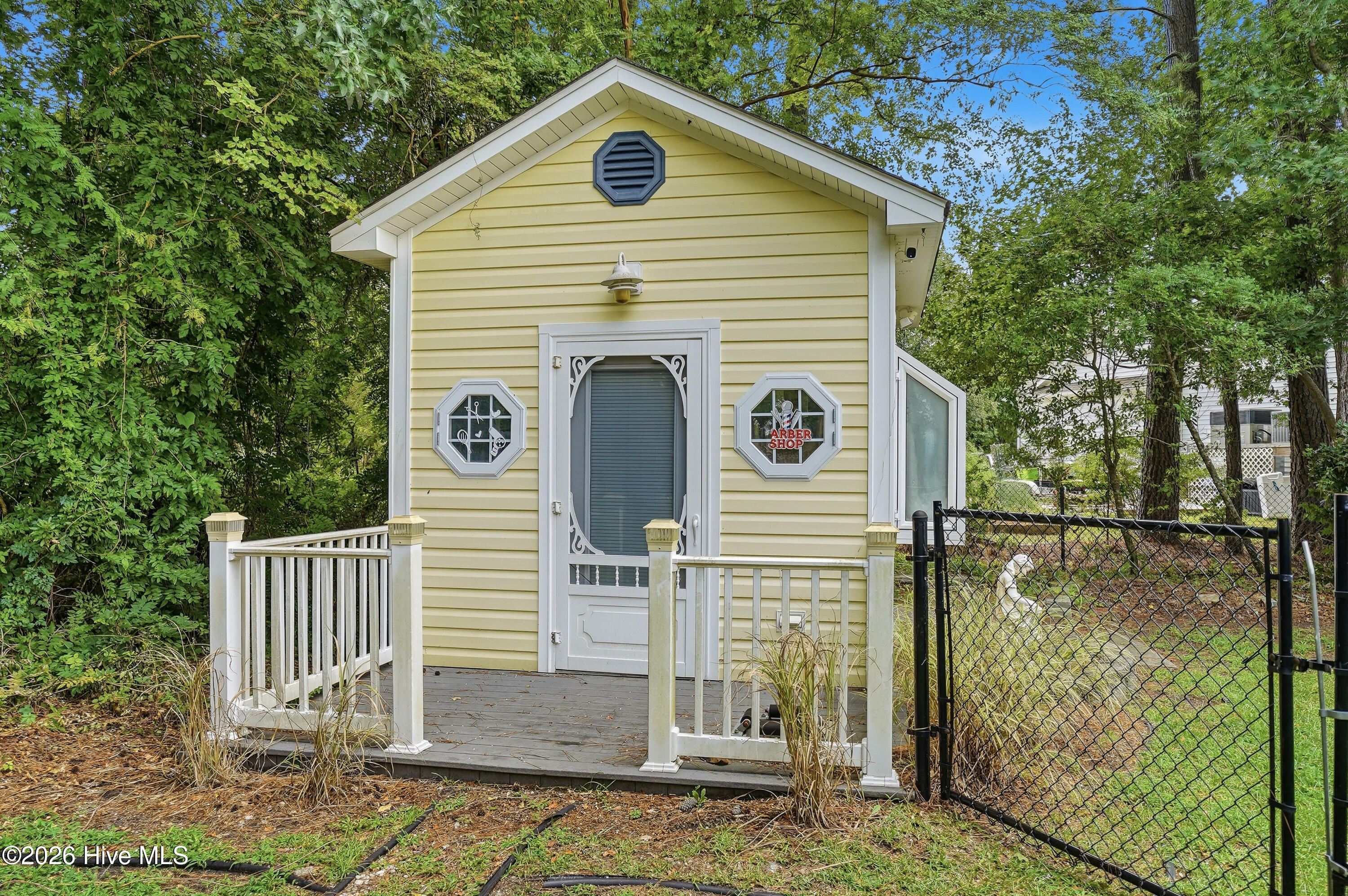 109 Commander Circle Property Photo 41