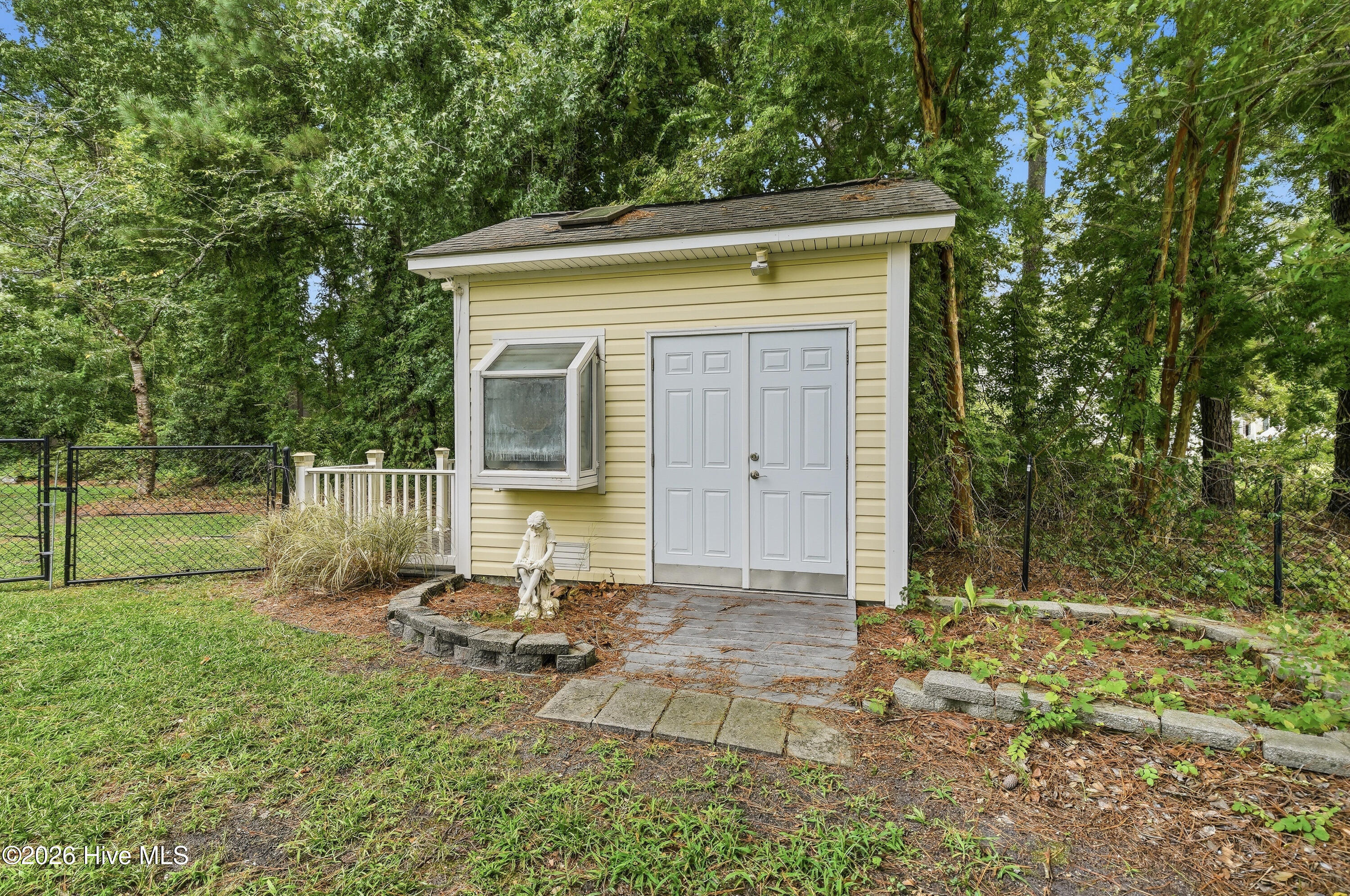 109 Commander Circle Property Photo 42