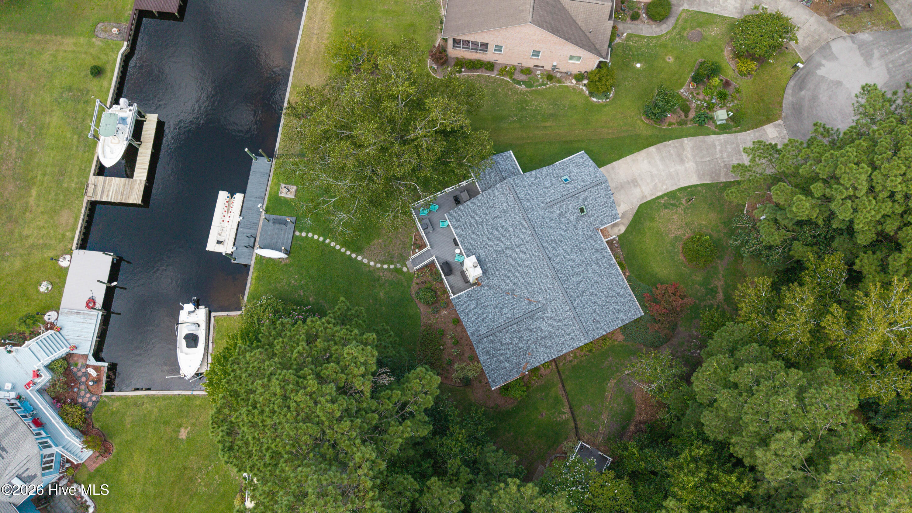 109 Commander Circle Property Photo 44