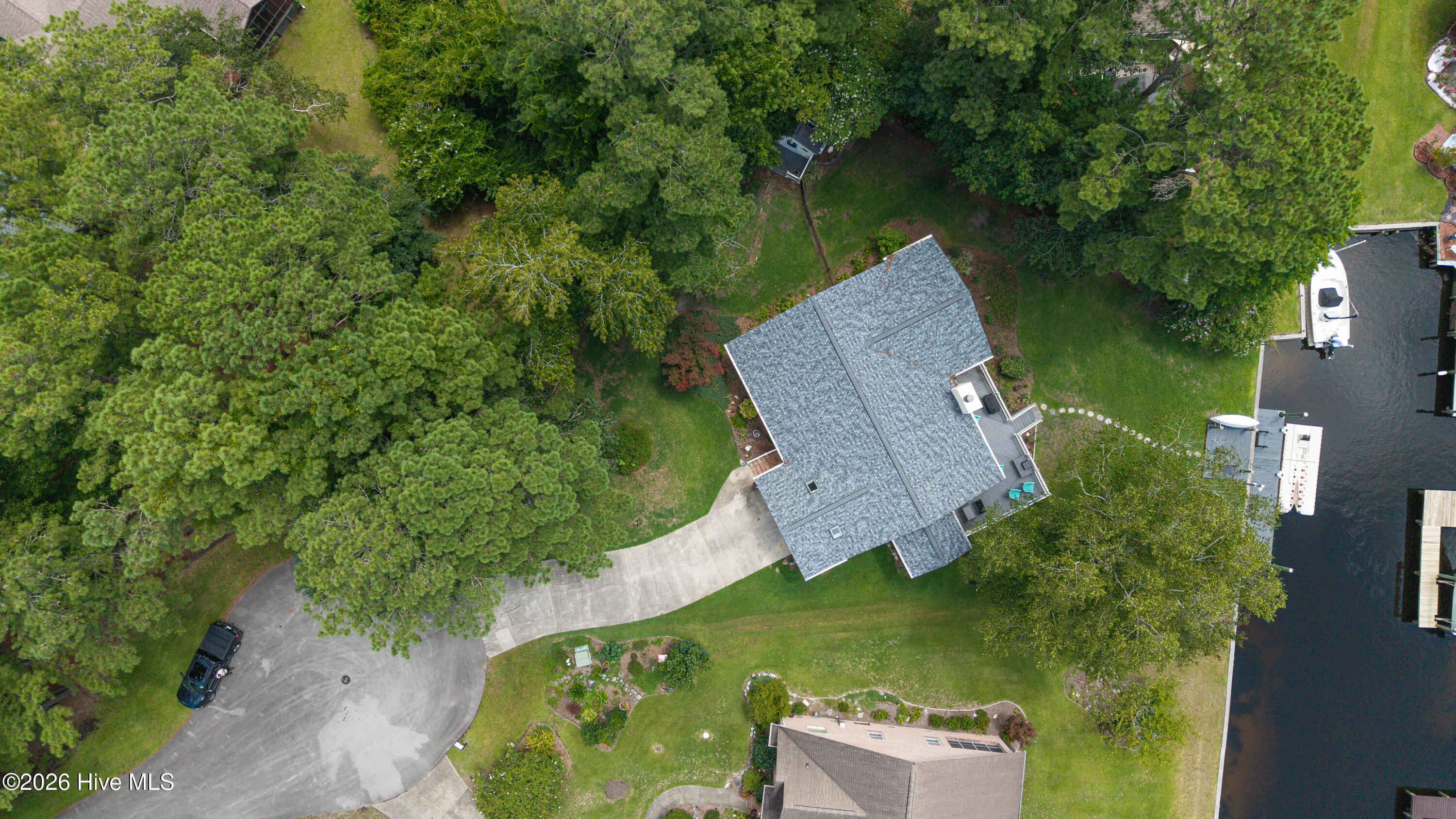 109 Commander Circle Property Photo 45