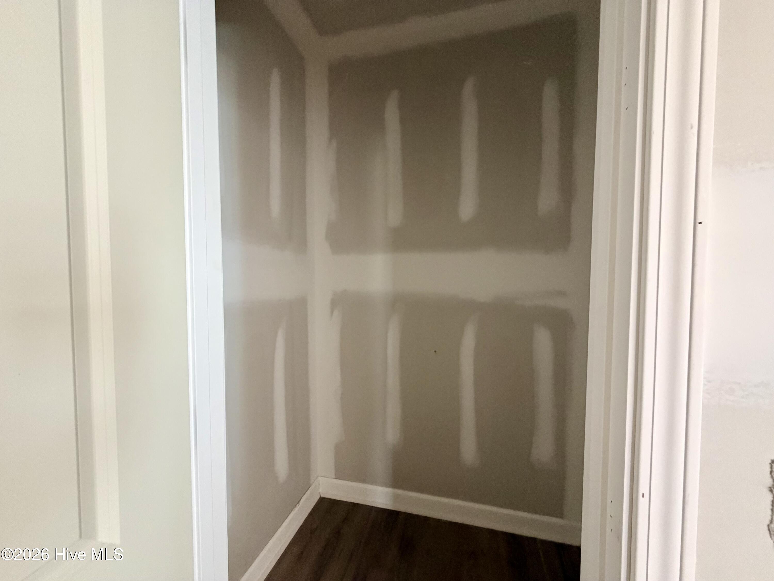 615 Property Photo 35