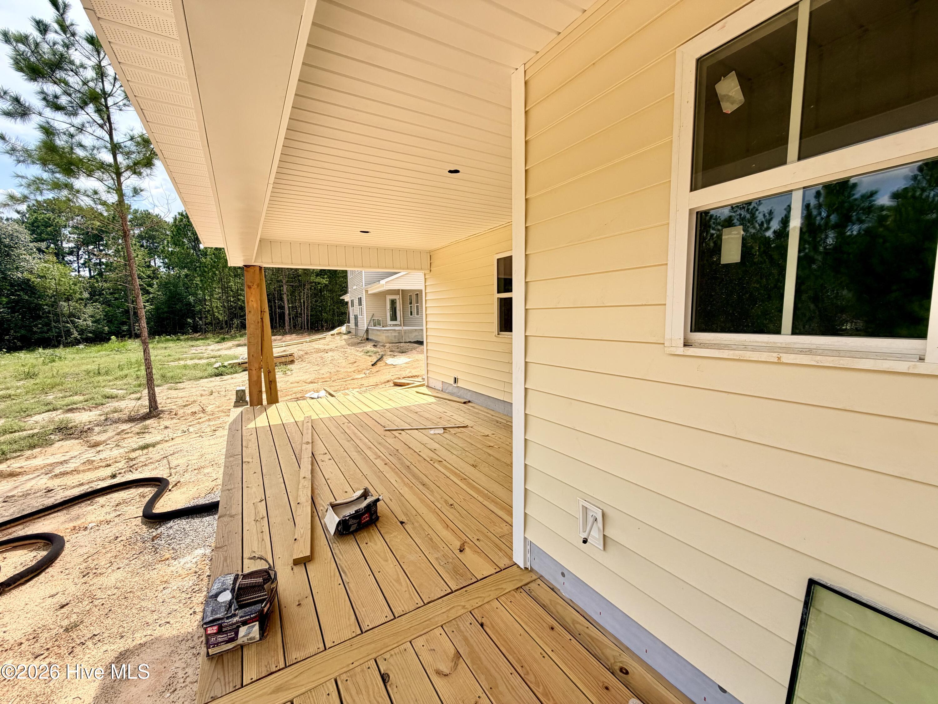615 Property Photo 51