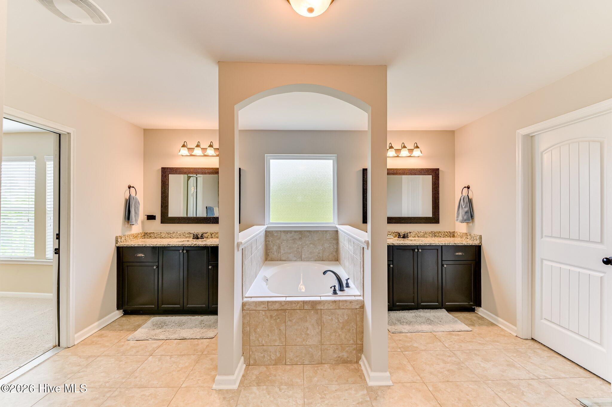343 Bella Rose Drive Property Photo 31