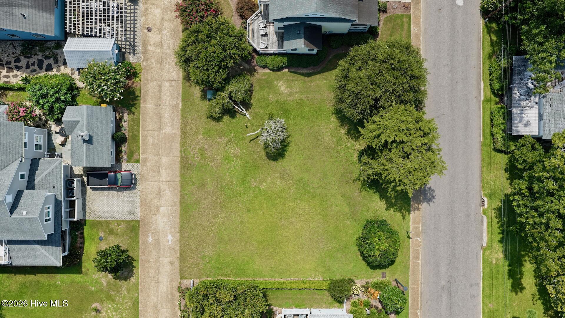 330 Fernando Street Property Photo 28