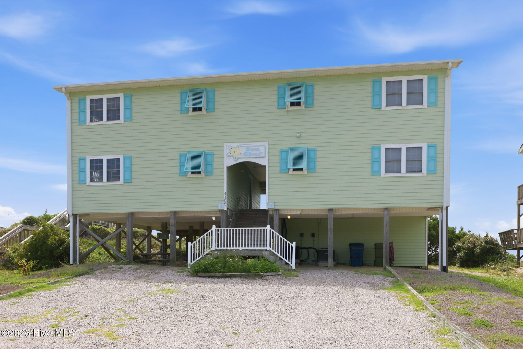 4105 Ocean Drive E&w Property Photo 2