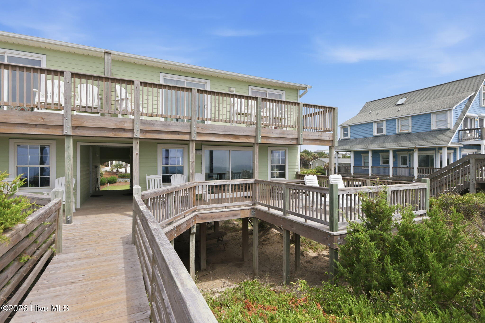 4105 Ocean Drive E&w Property Photo 4