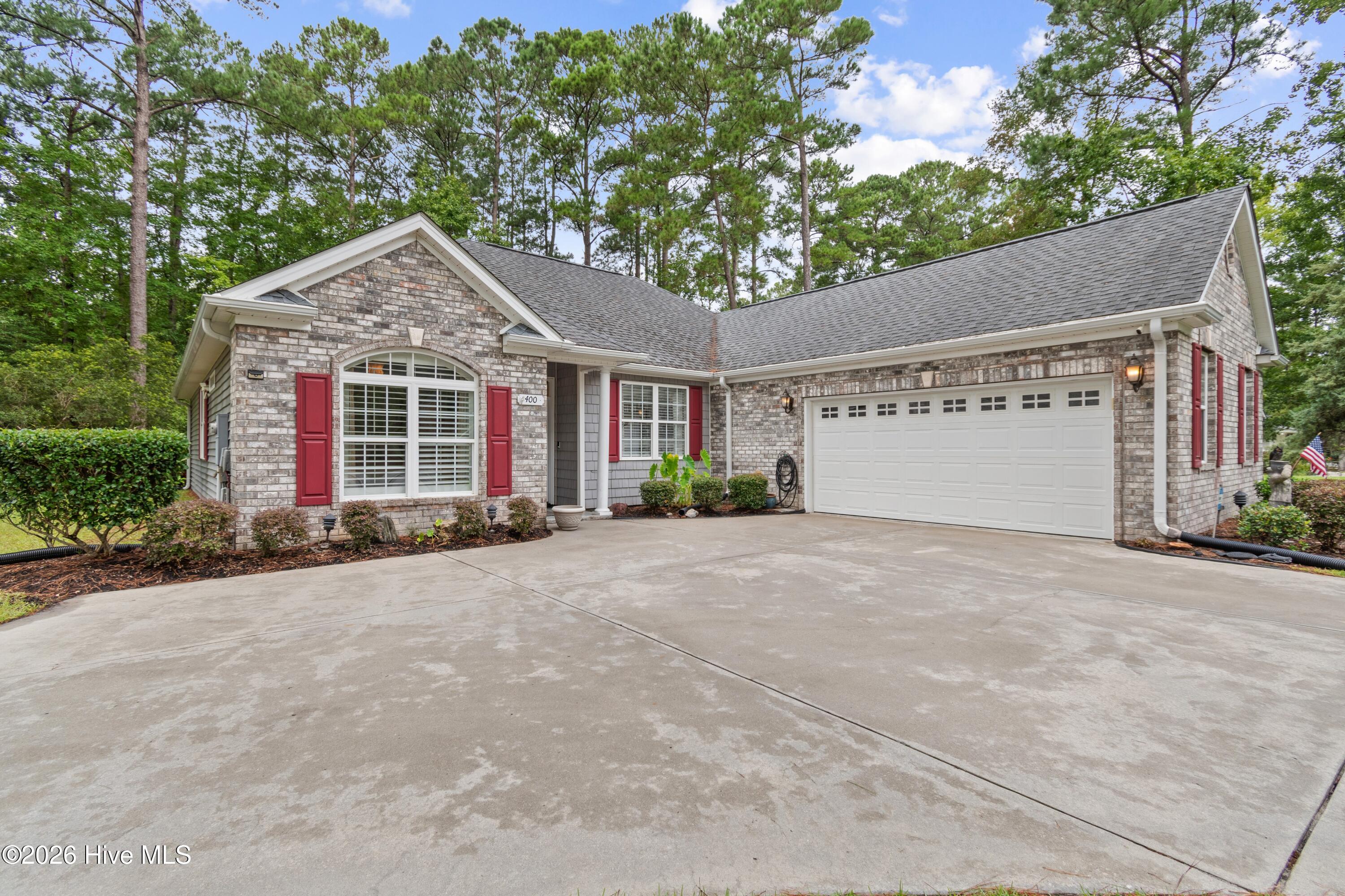 400 Persimmon Road Sw Property Photo 3