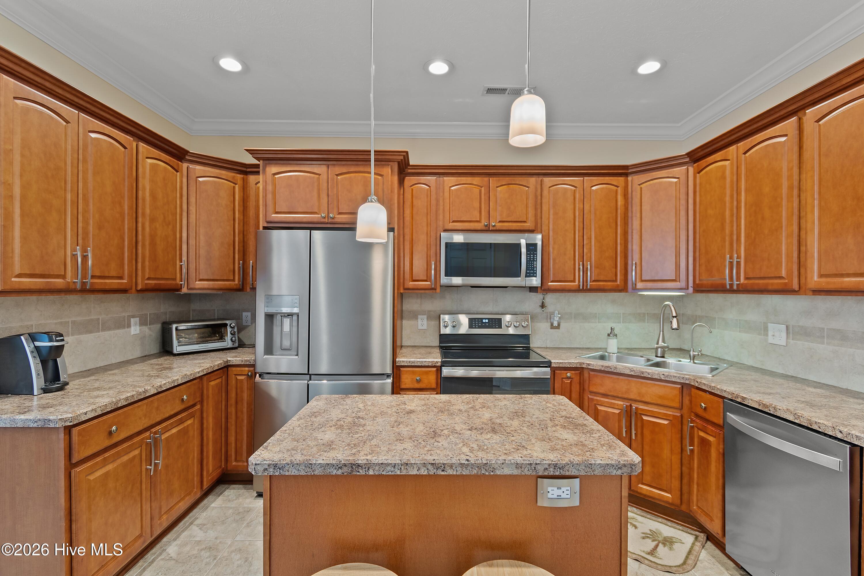 400 Persimmon Road Sw Property Photo 13