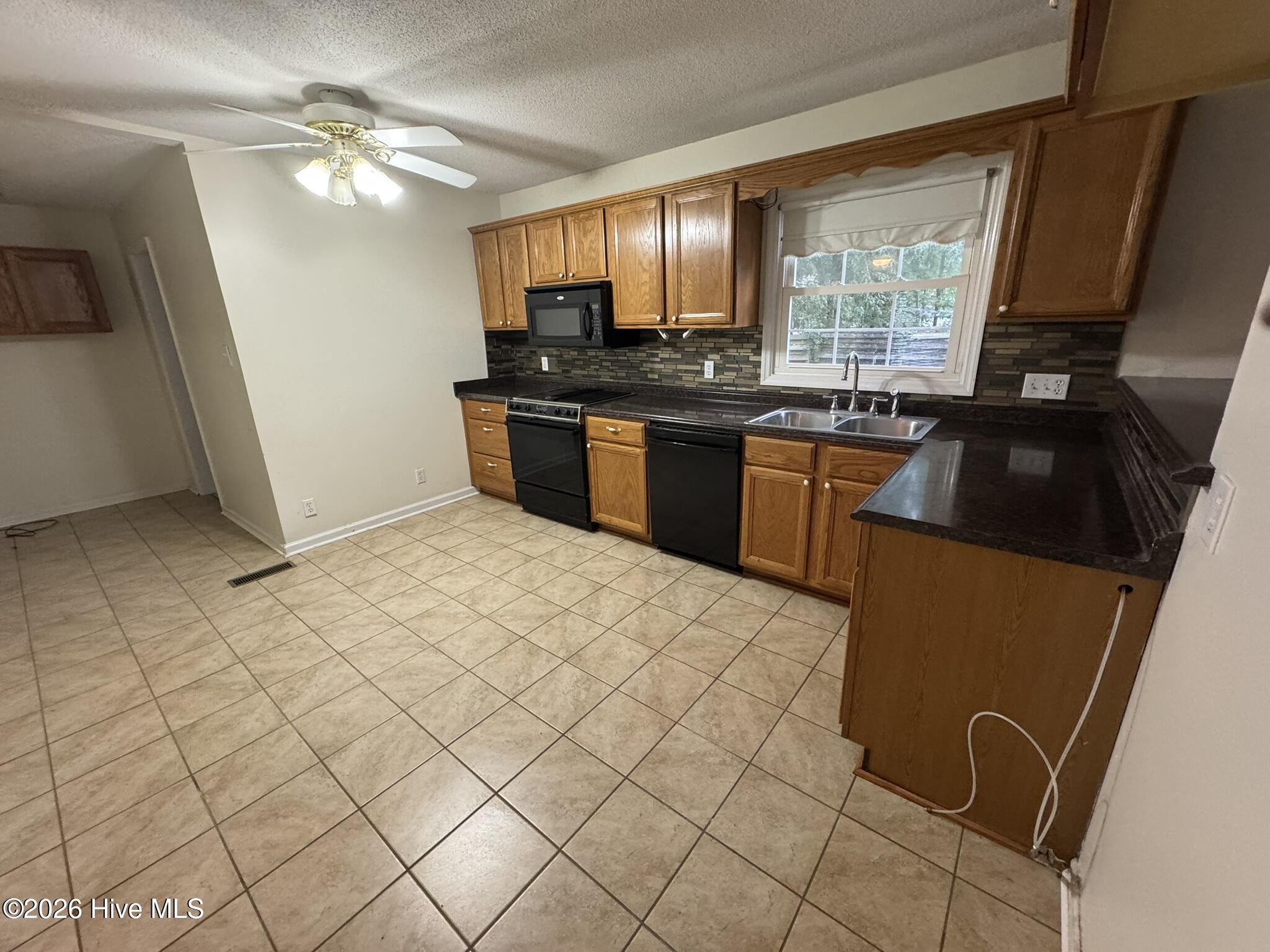 104 Still Forest Place Property Photo 6
