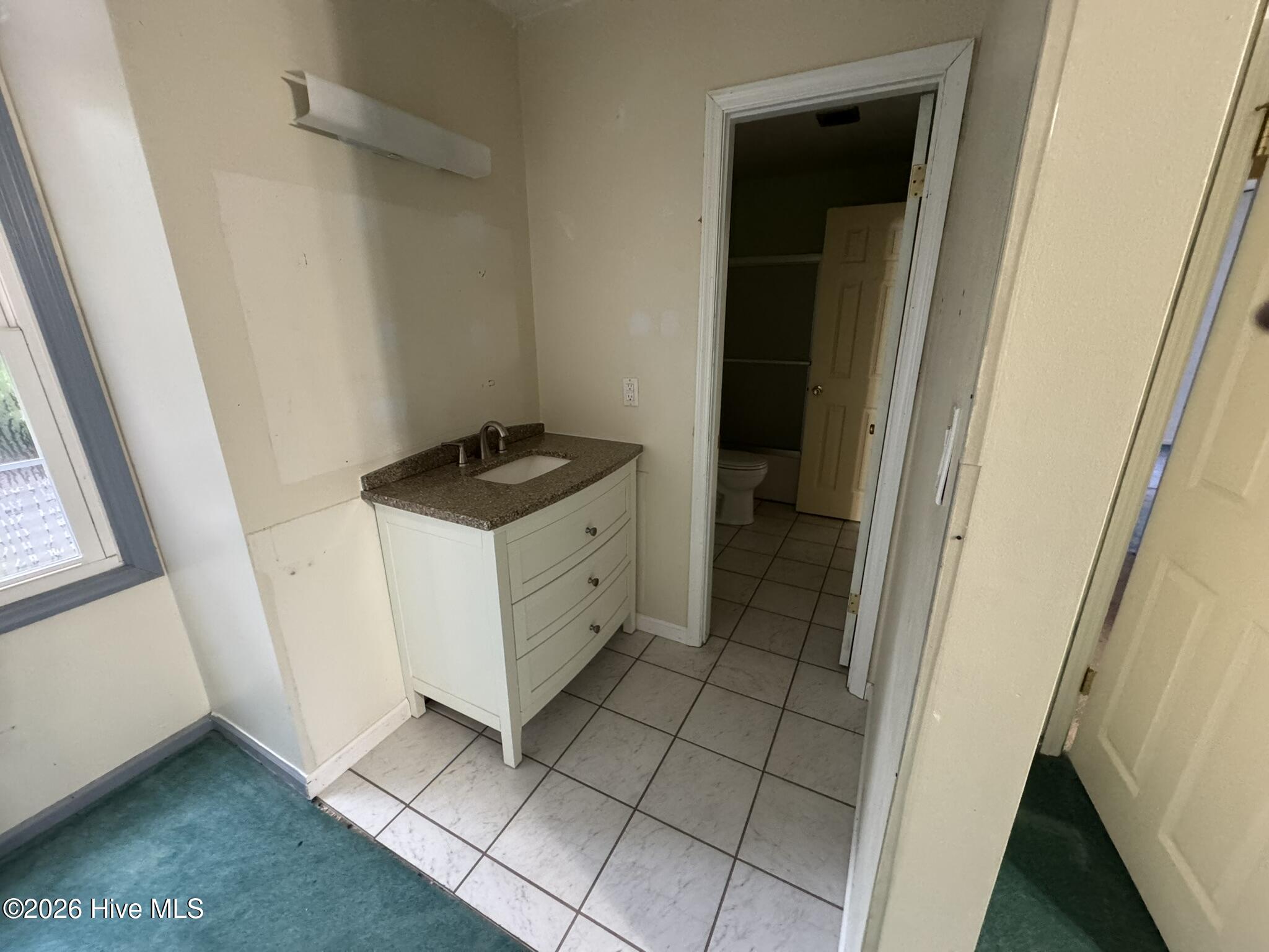104 Still Forest Place Property Photo 10