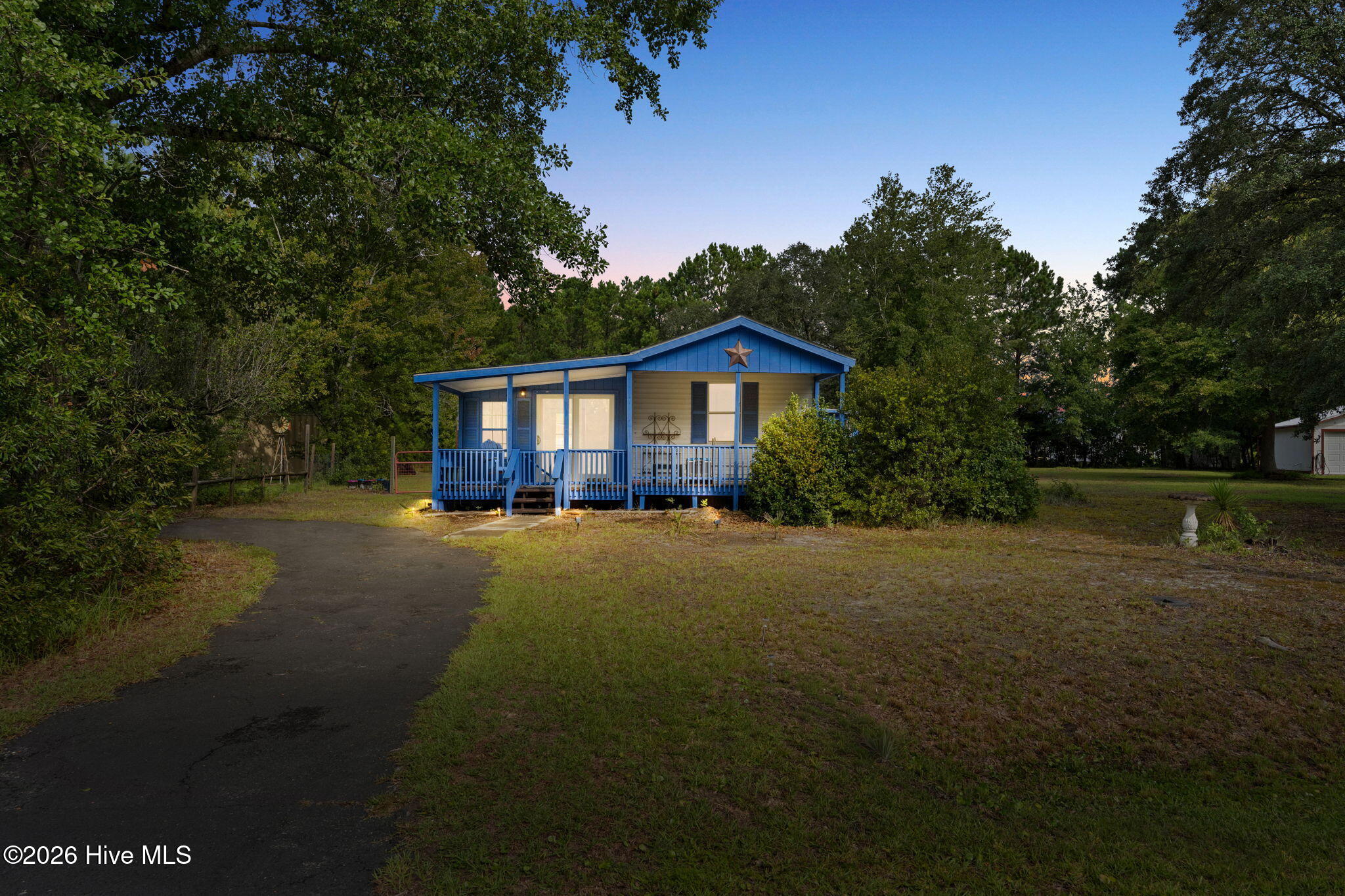 7185 Channel Ii Sw Property Photo 1