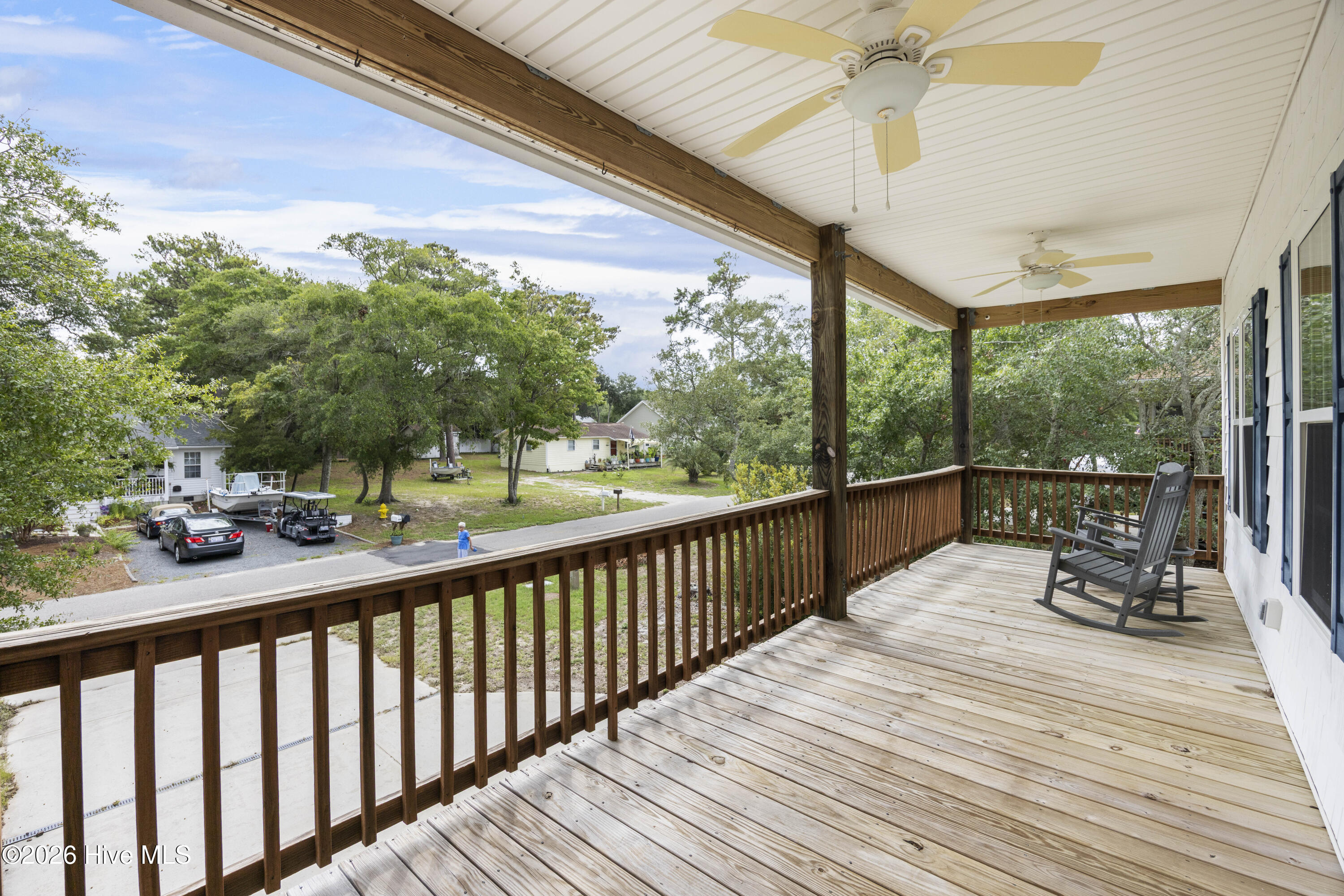 225 Ne 39th Street Property Photo 3