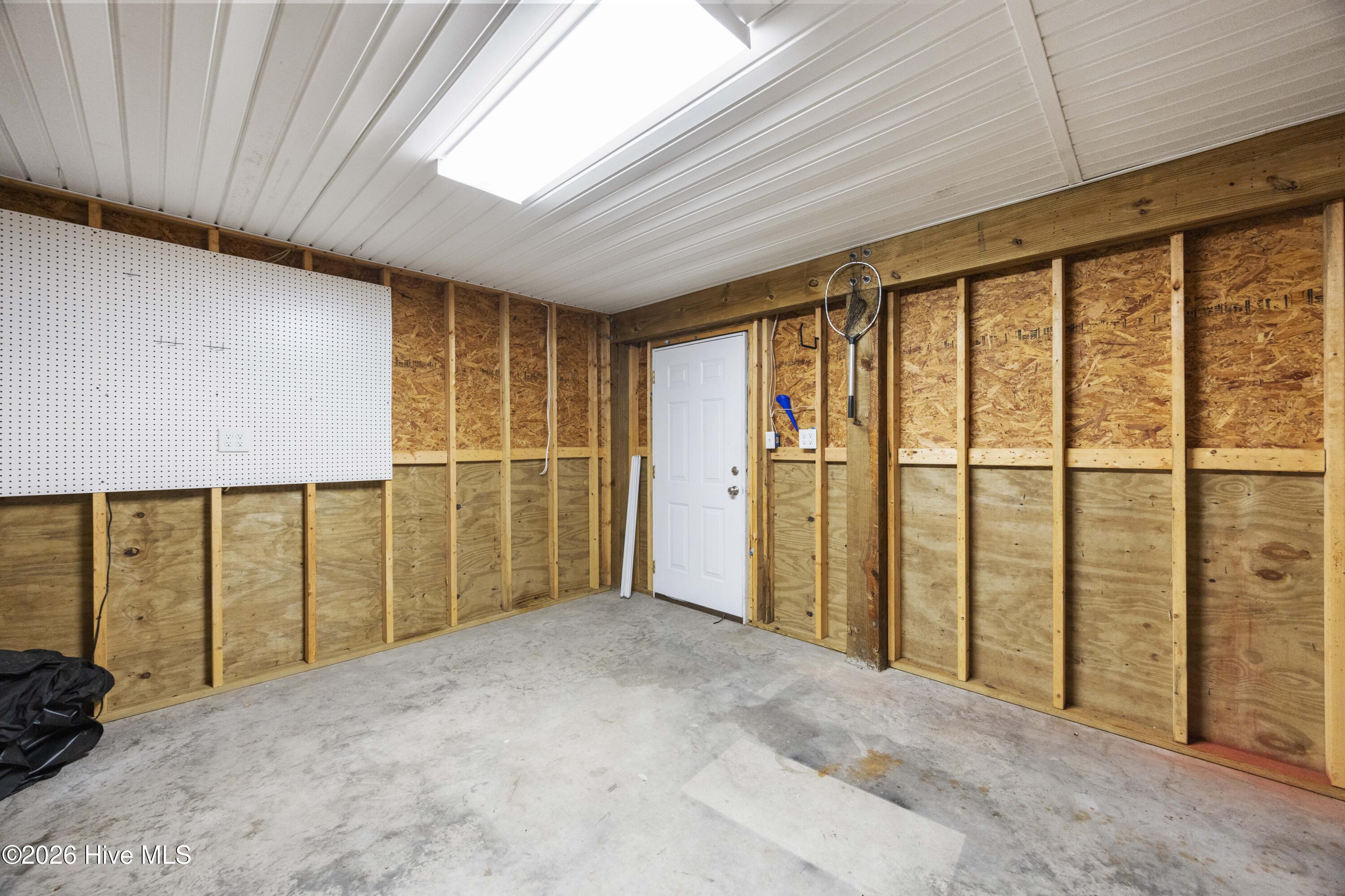 225 Ne 39th Street Property Photo 45