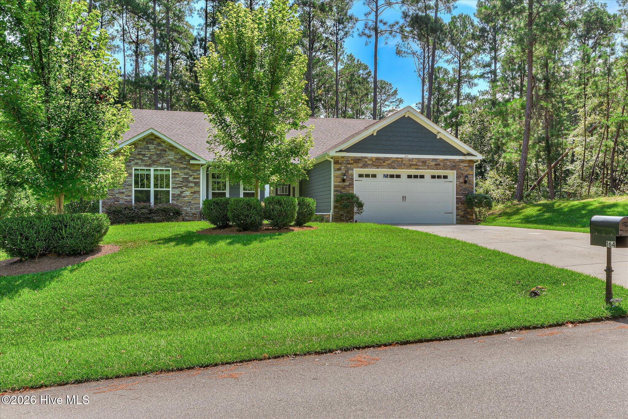 164 Savannah Drive Property Photo 2