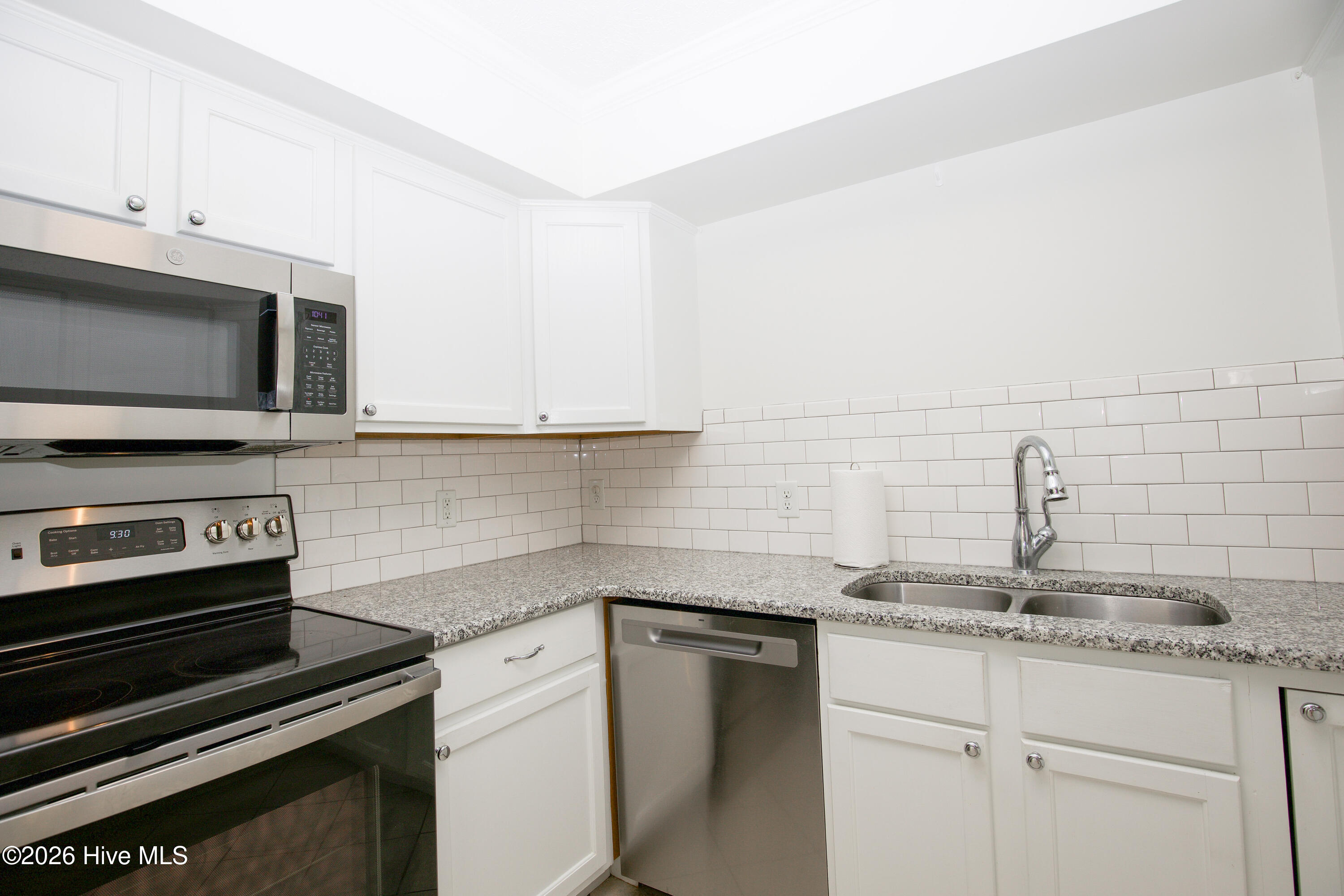 292 Archie Road Property Photo 12