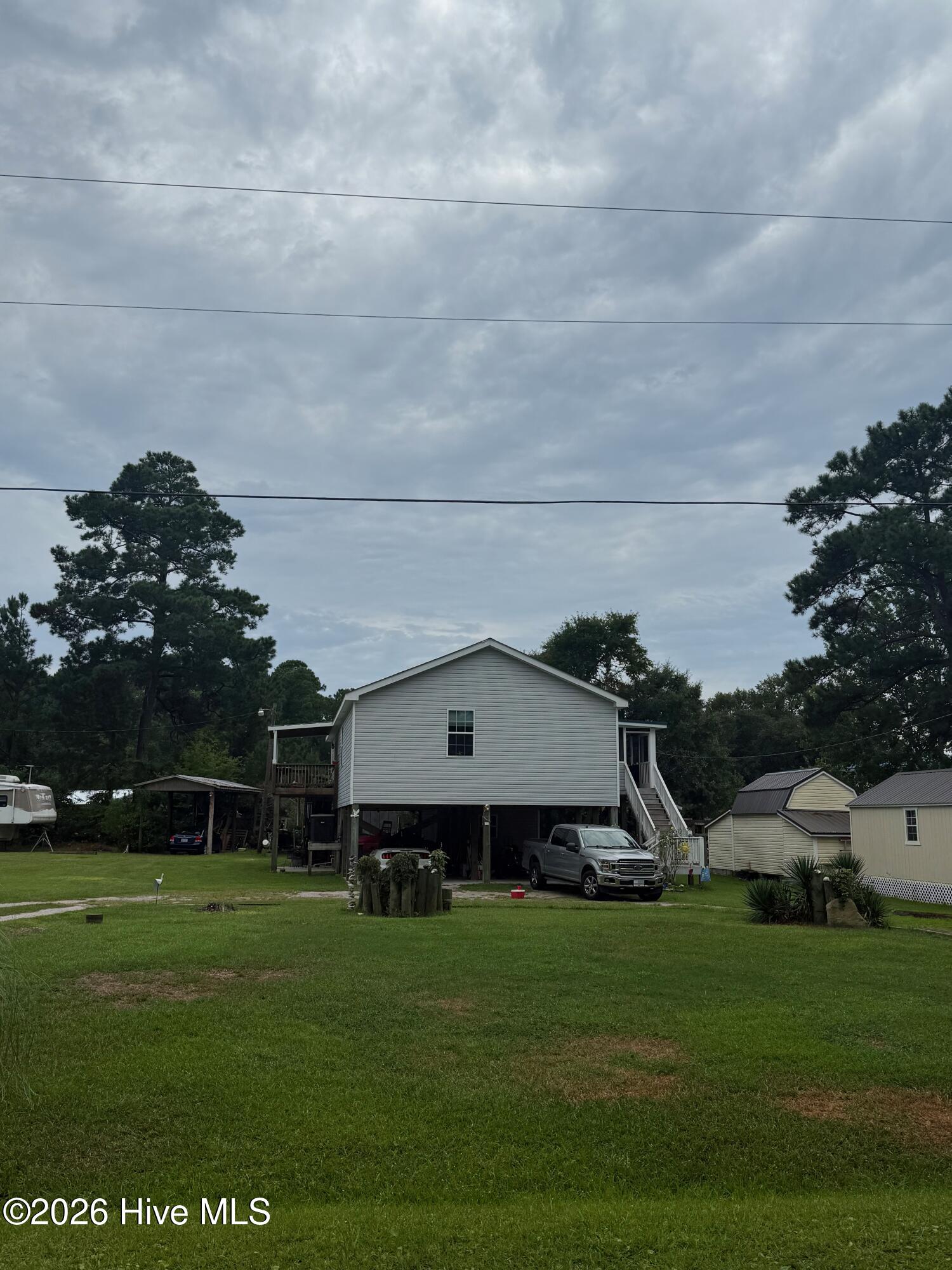 131 Circle Drive Property Photo 1
