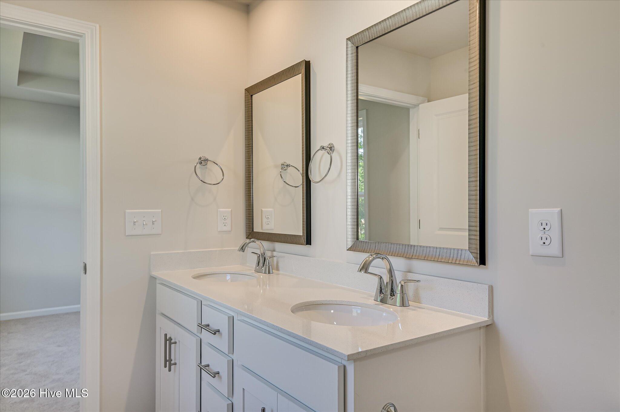 700 Tess Street Property Photo 33