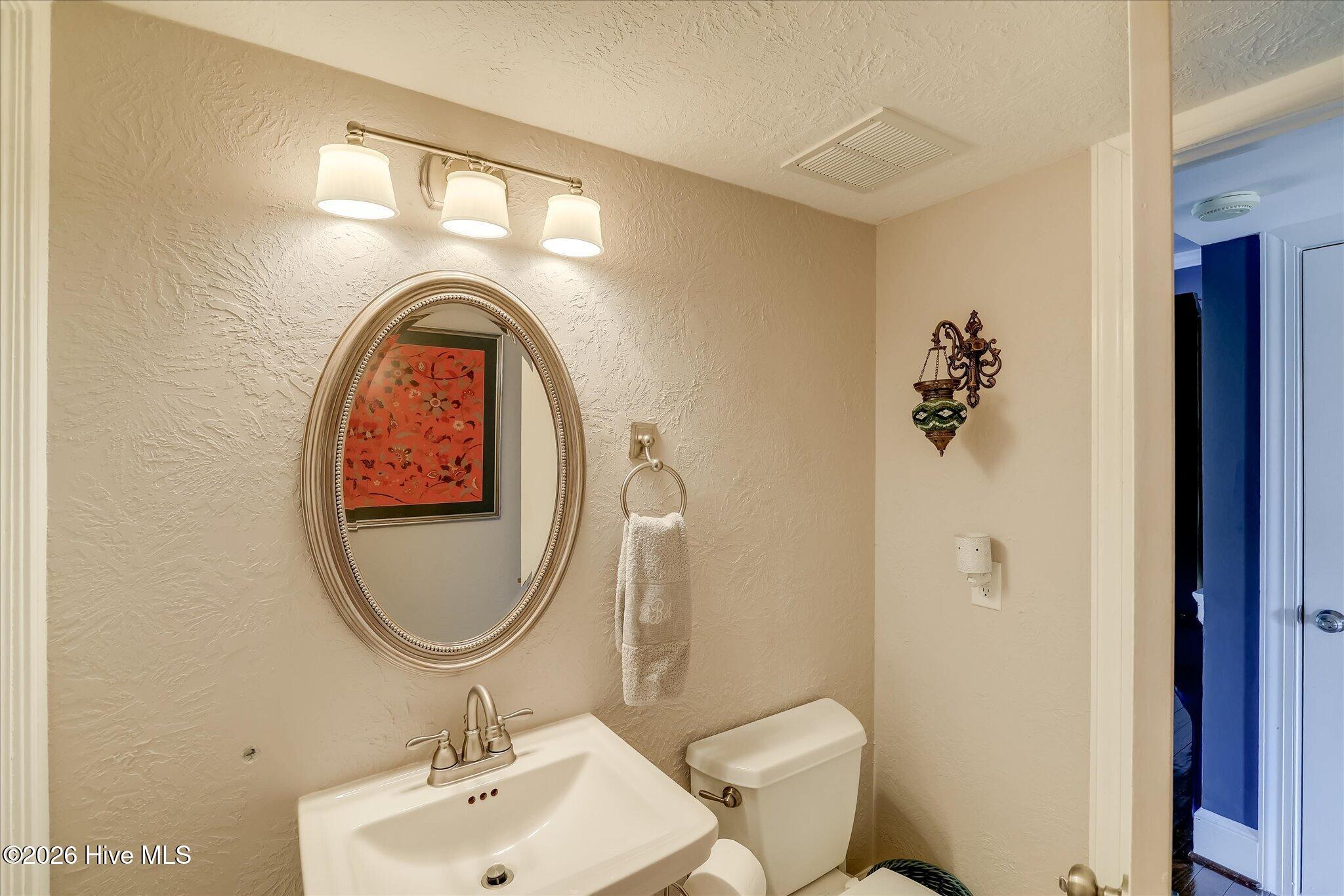 374 Folkstone Circle Property Photo 23