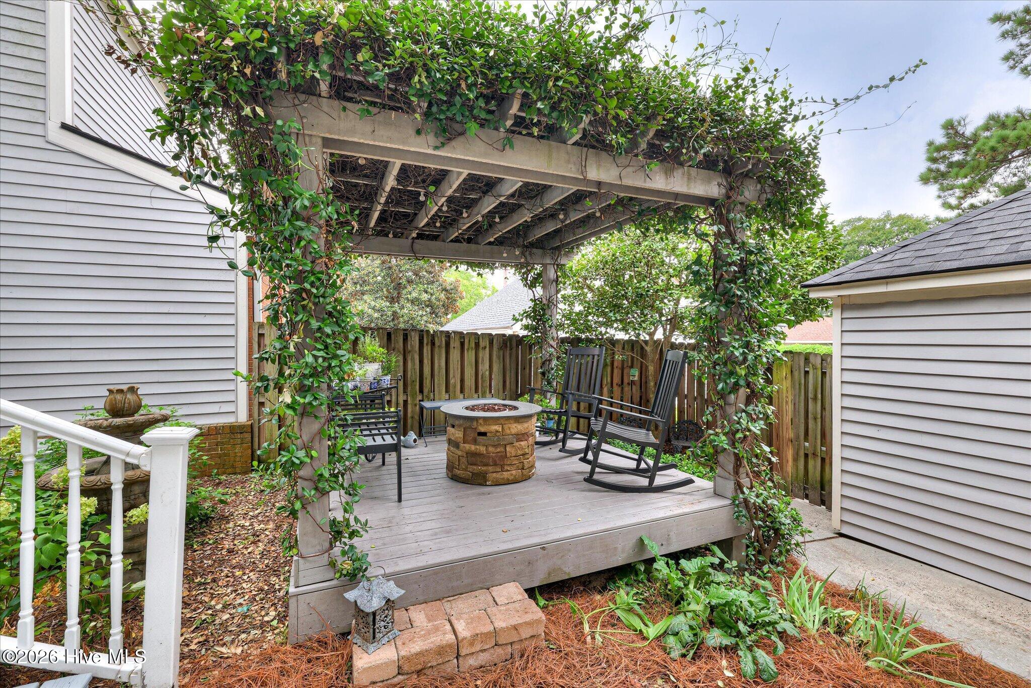 374 Folkstone Circle Property Photo 38