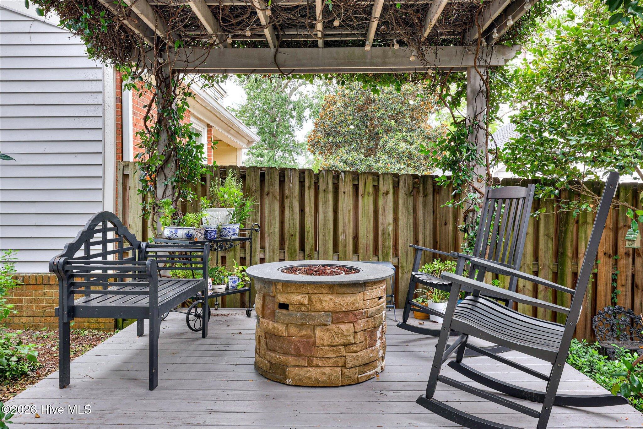 374 Folkstone Circle Property Photo 41