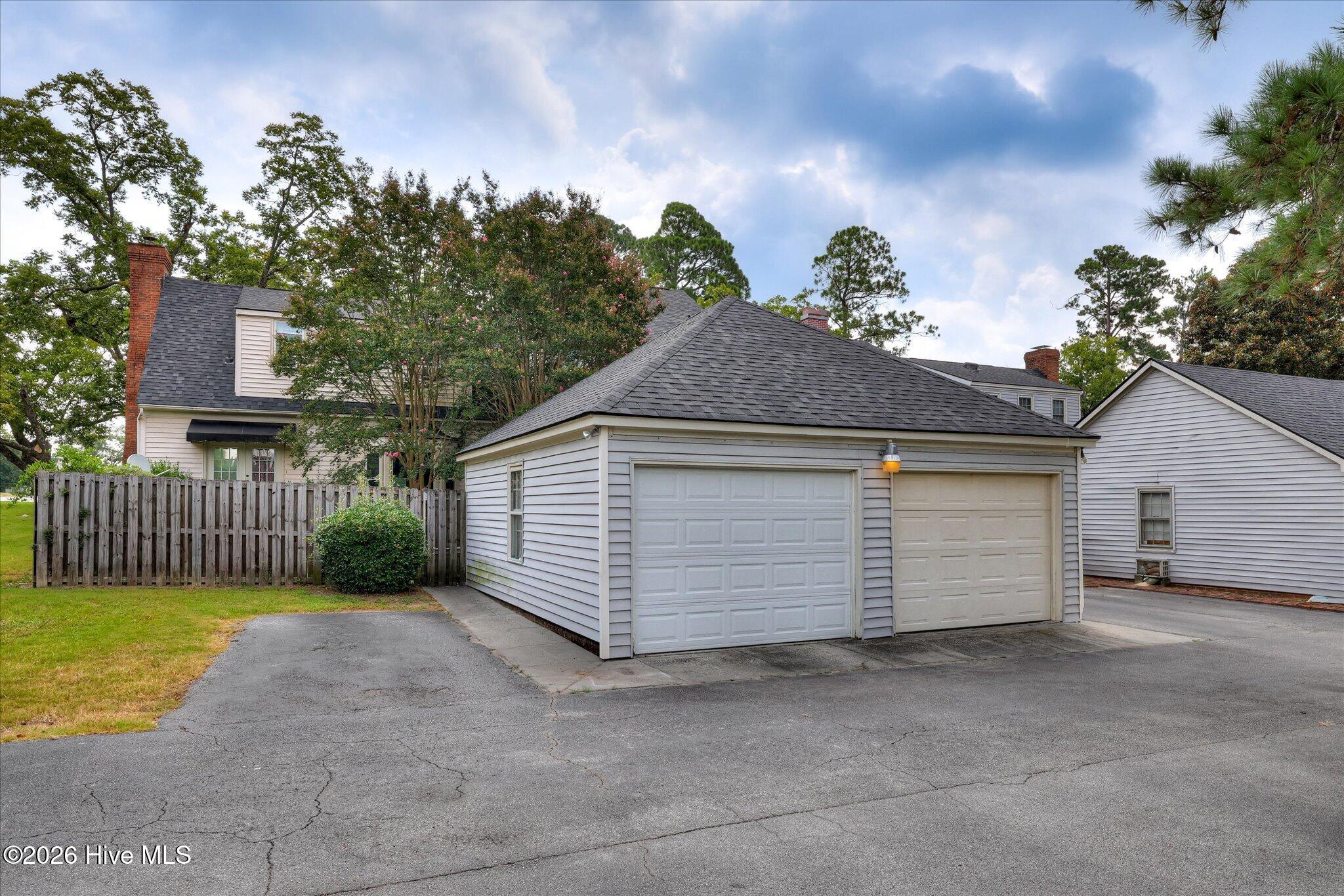 374 Folkstone Circle Property Photo 45