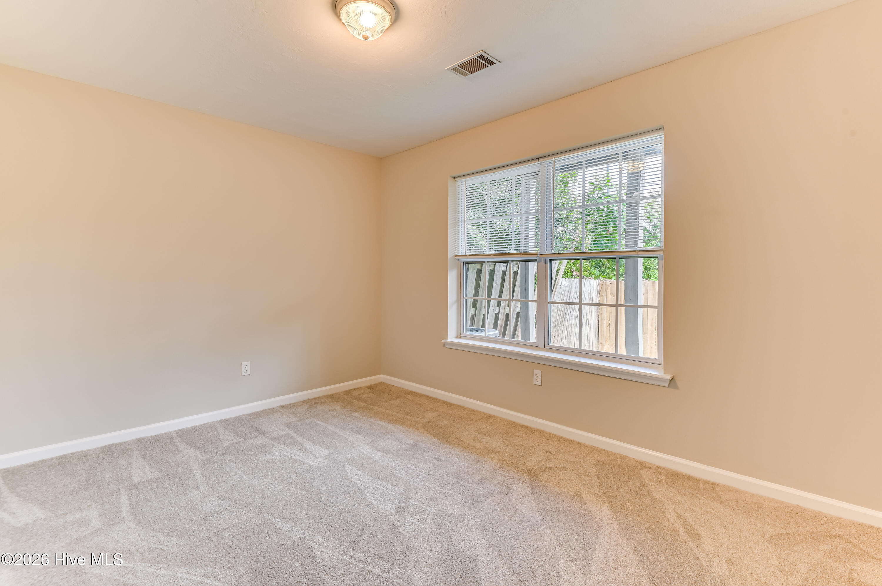2805 Brickrun Way Property Photo 7