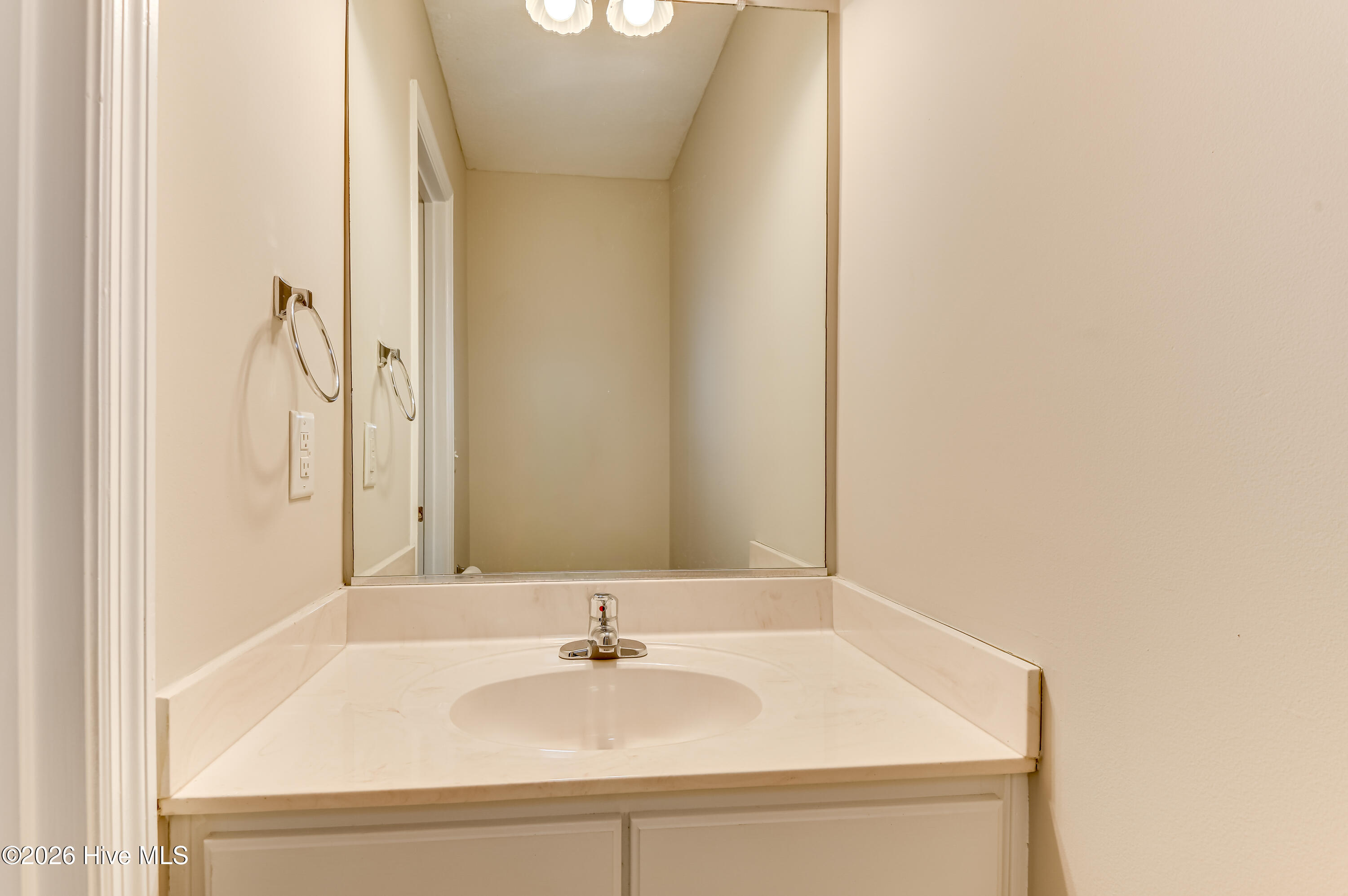 2805 Brickrun Way Property Photo 10