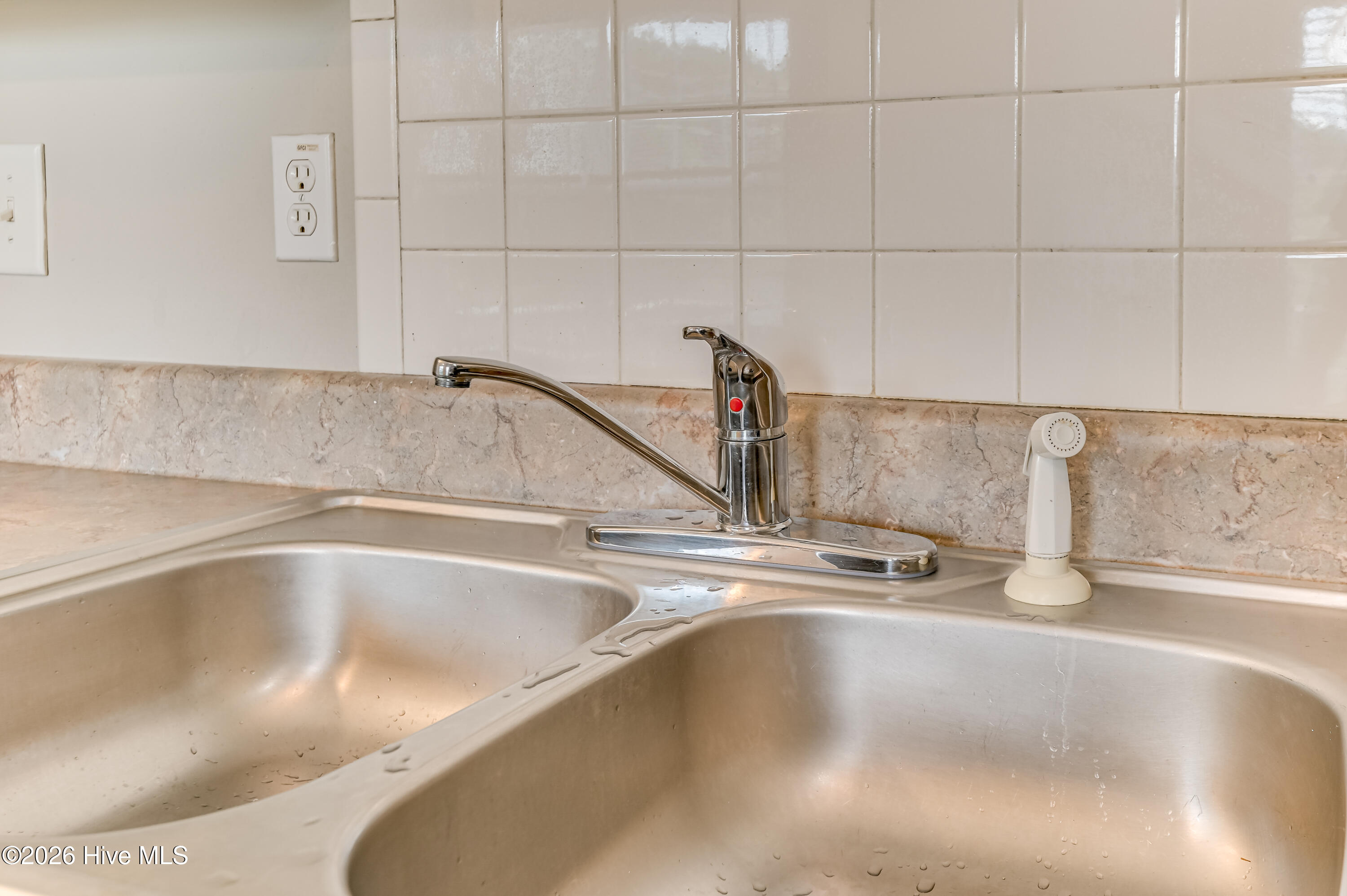 2805 Brickrun Way Property Photo 26