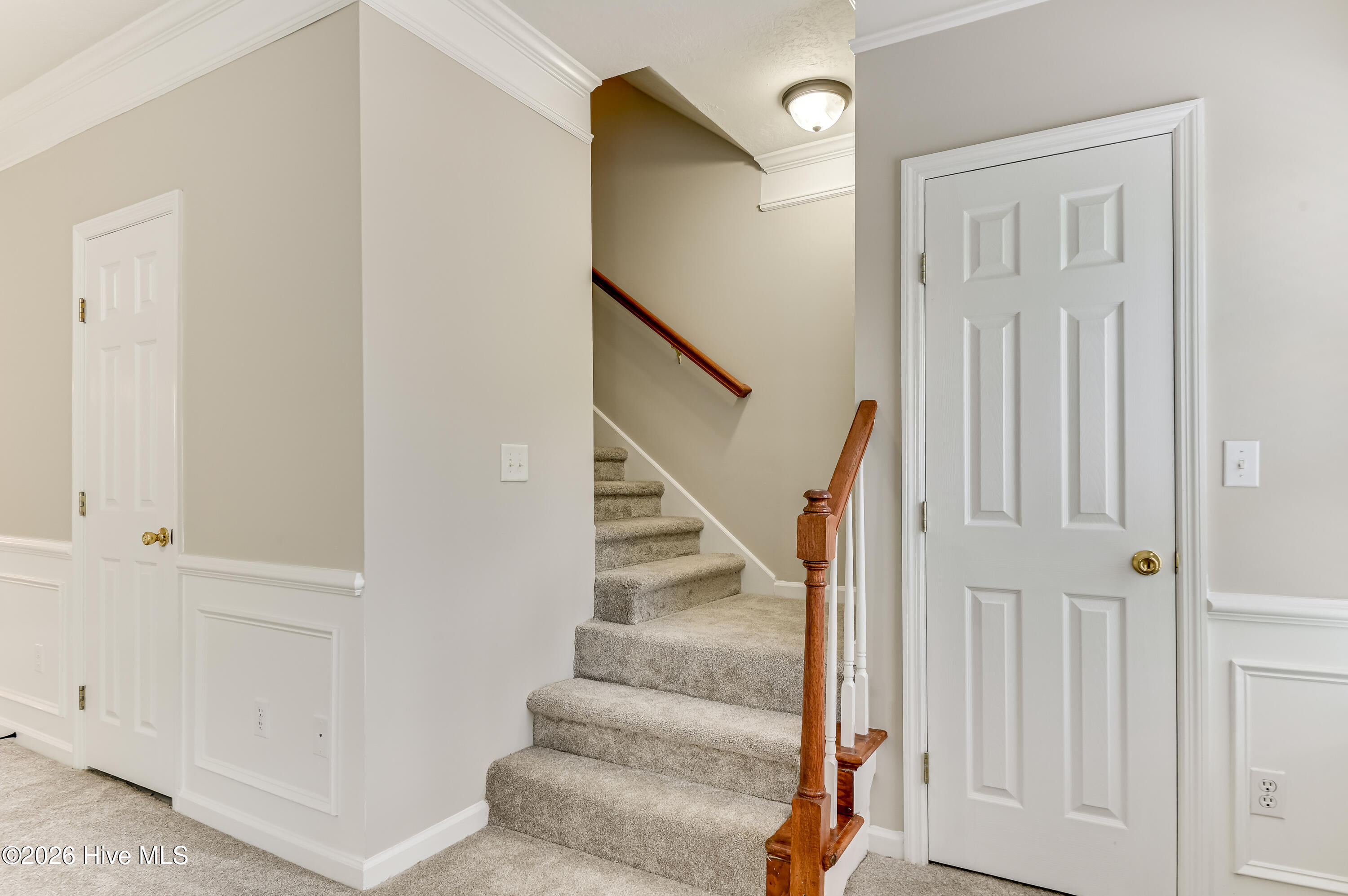 2805 Brickrun Way Property Photo 29