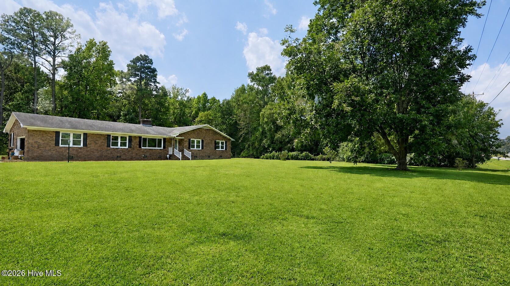 120 King Heights Boulevard Property Photo 4