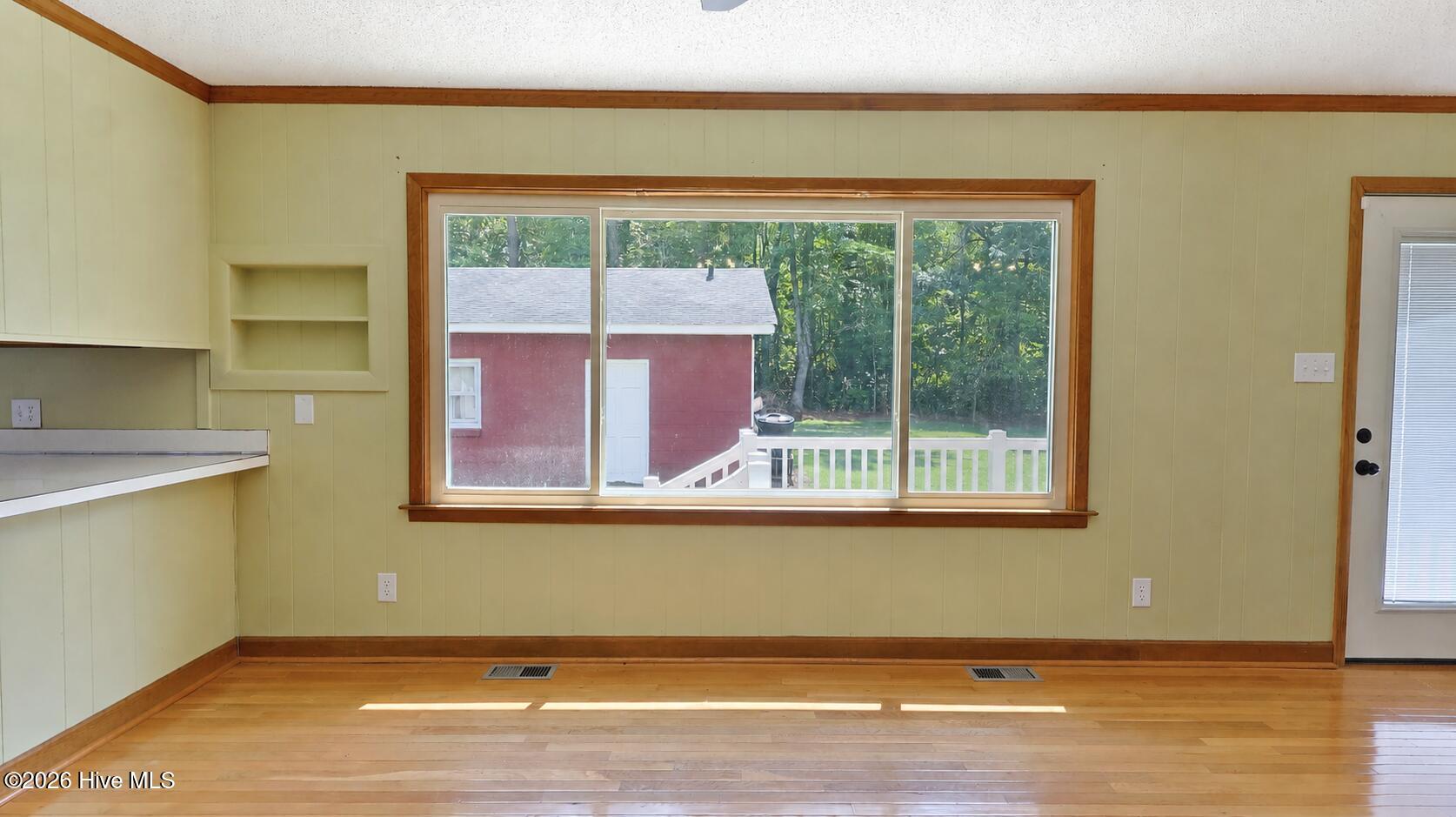120 King Heights Boulevard Property Photo 16