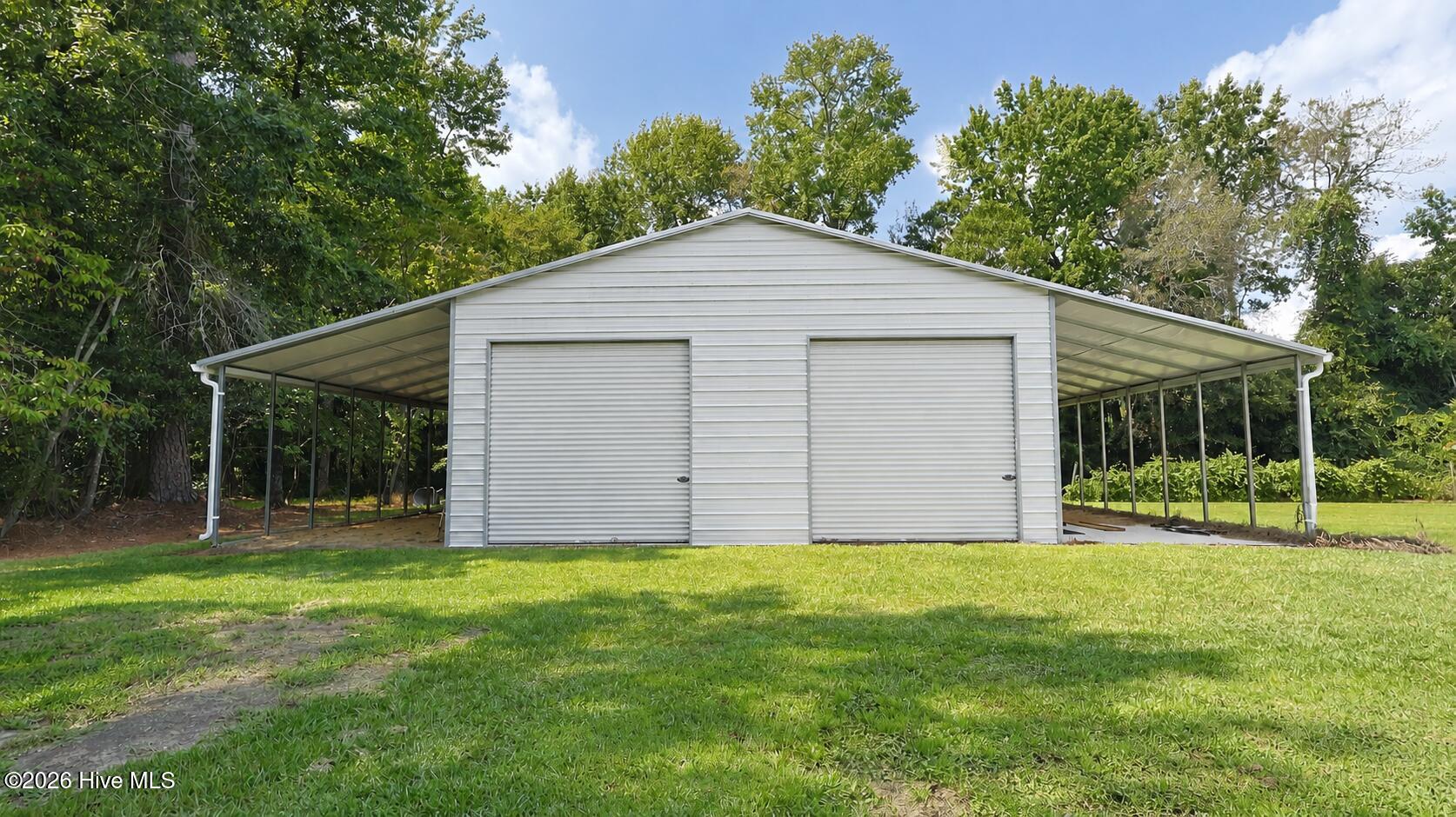 120 King Heights Boulevard Property Photo 33