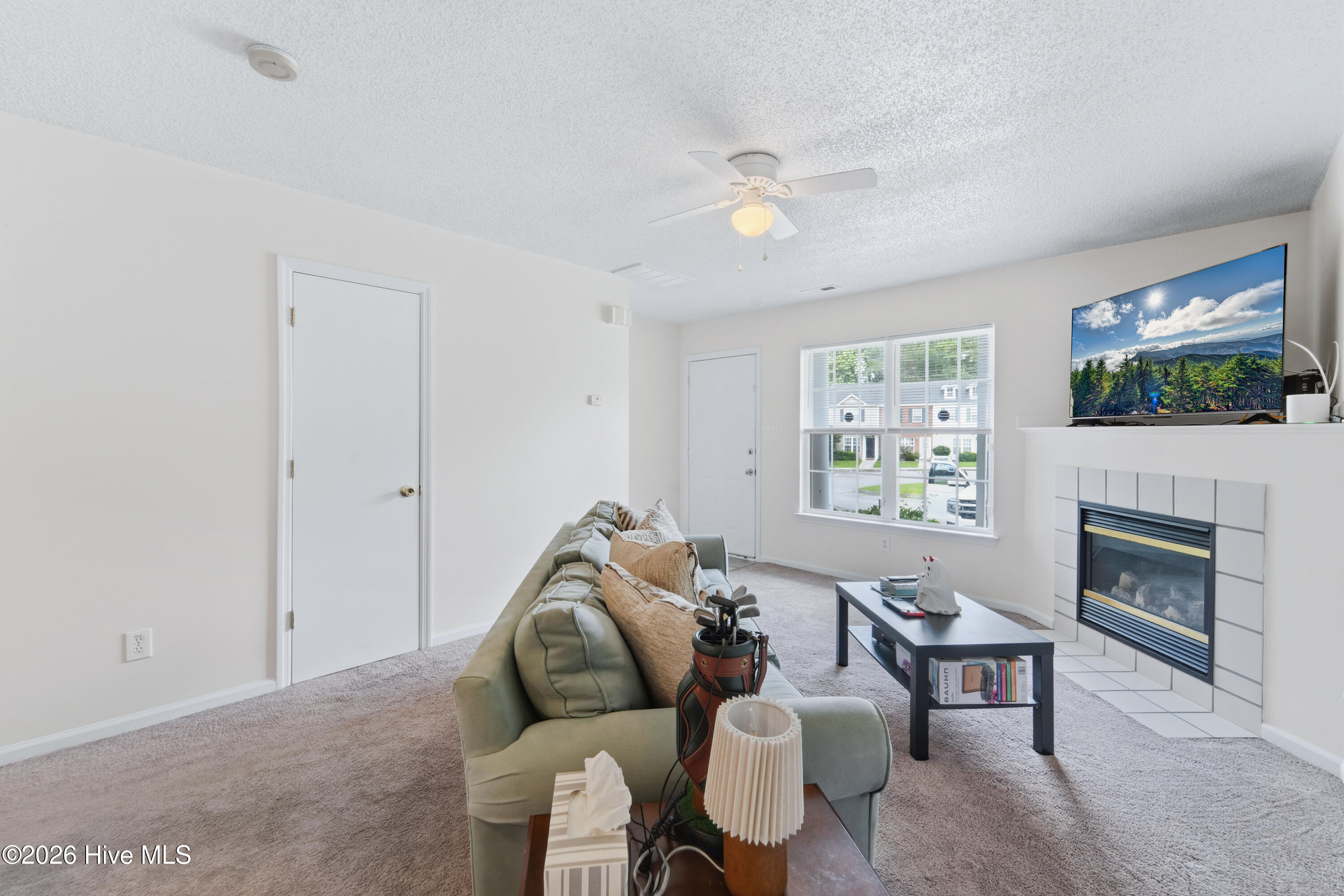 109 Spring Meadows Circle Property Photo 5