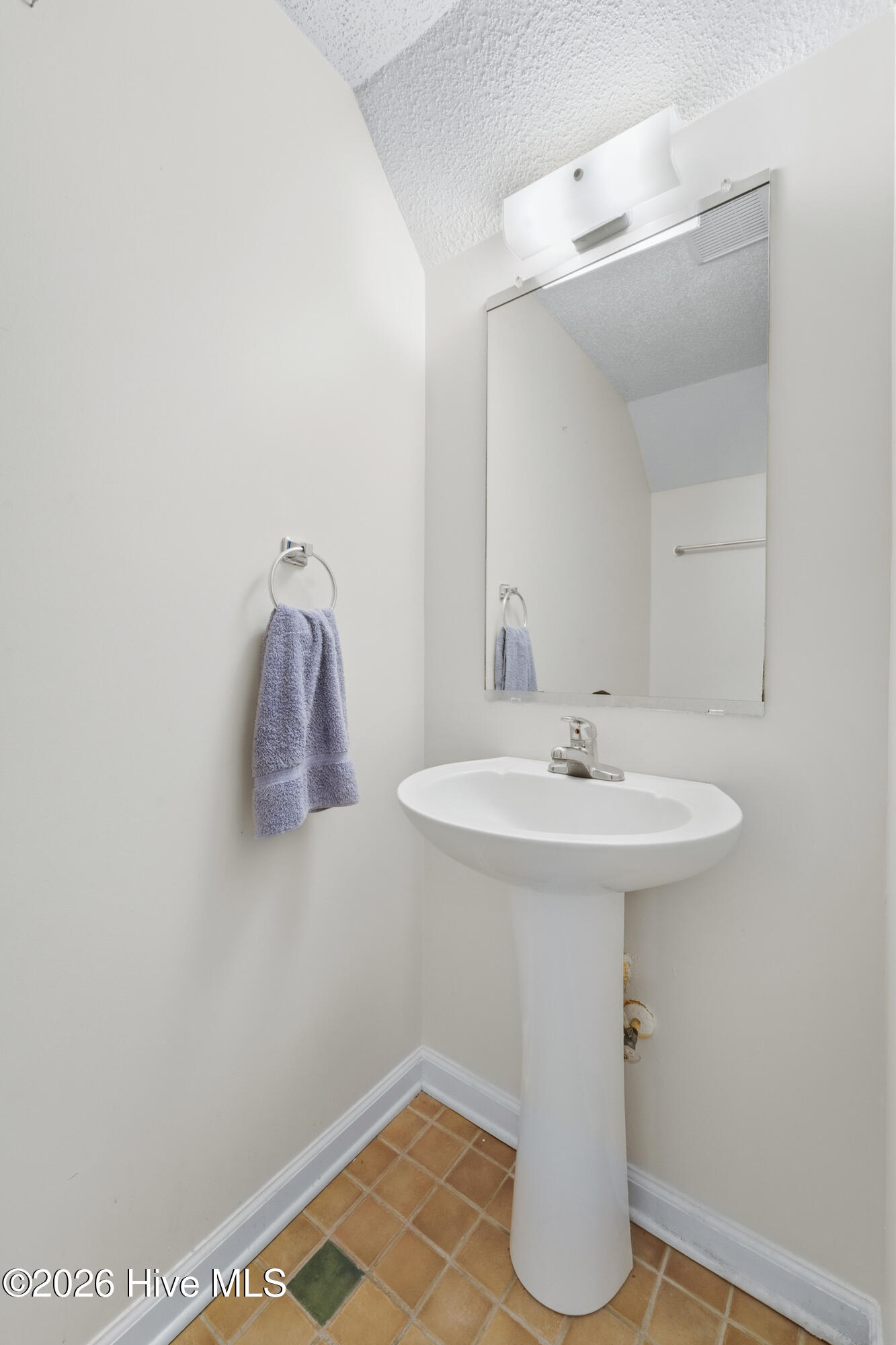 109 Spring Meadows Circle Property Photo 8