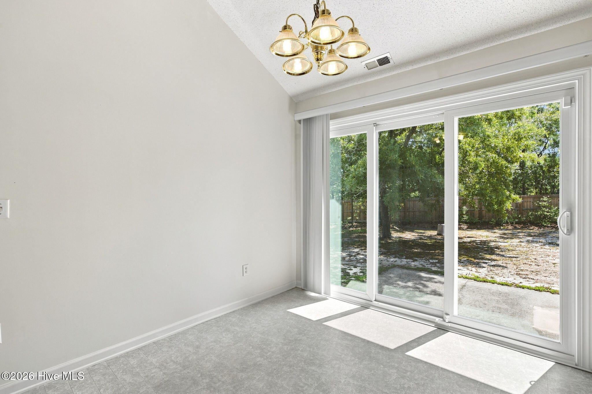 6318 Standsberry Lane Property Photo 10