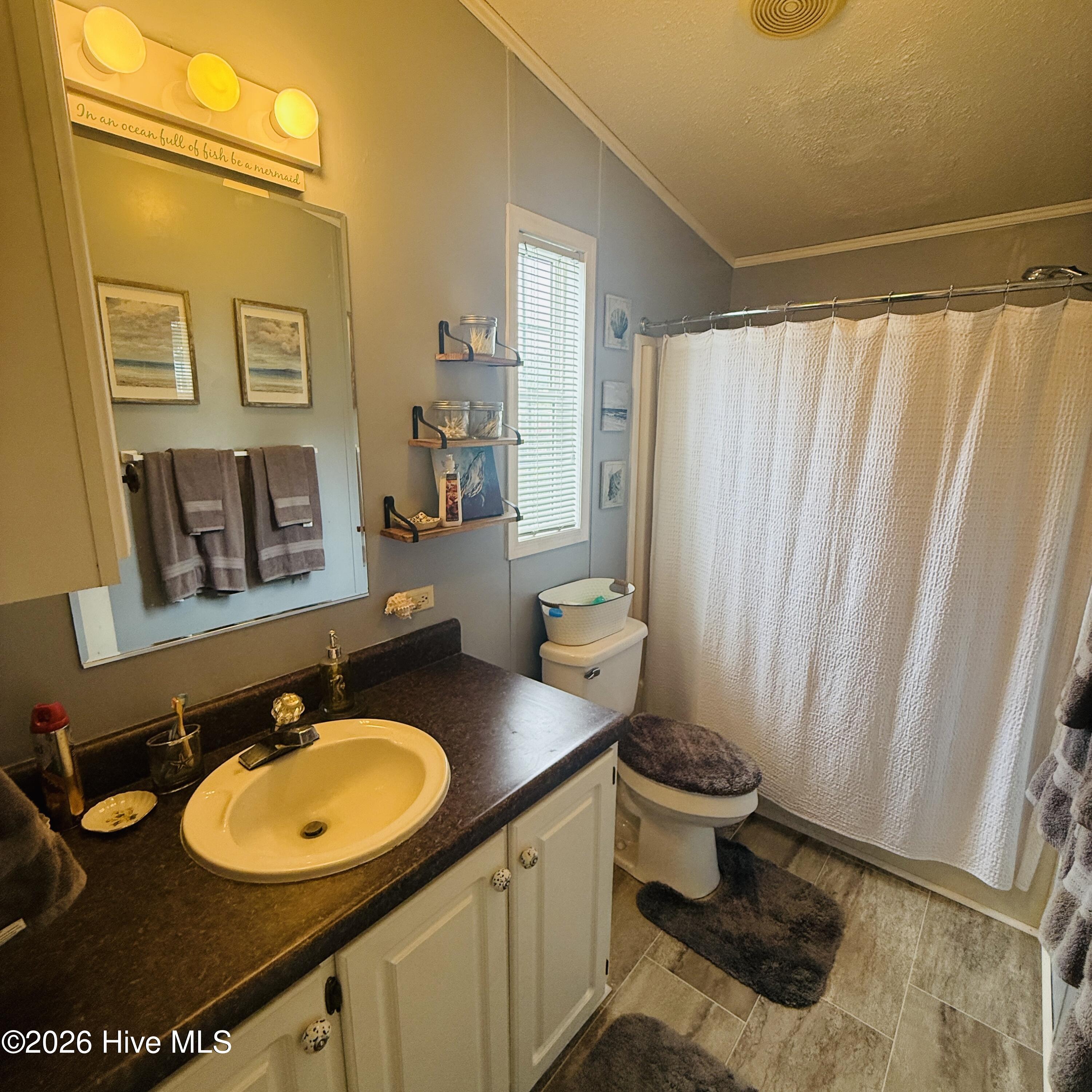 125 Apache Road Property Photo 11