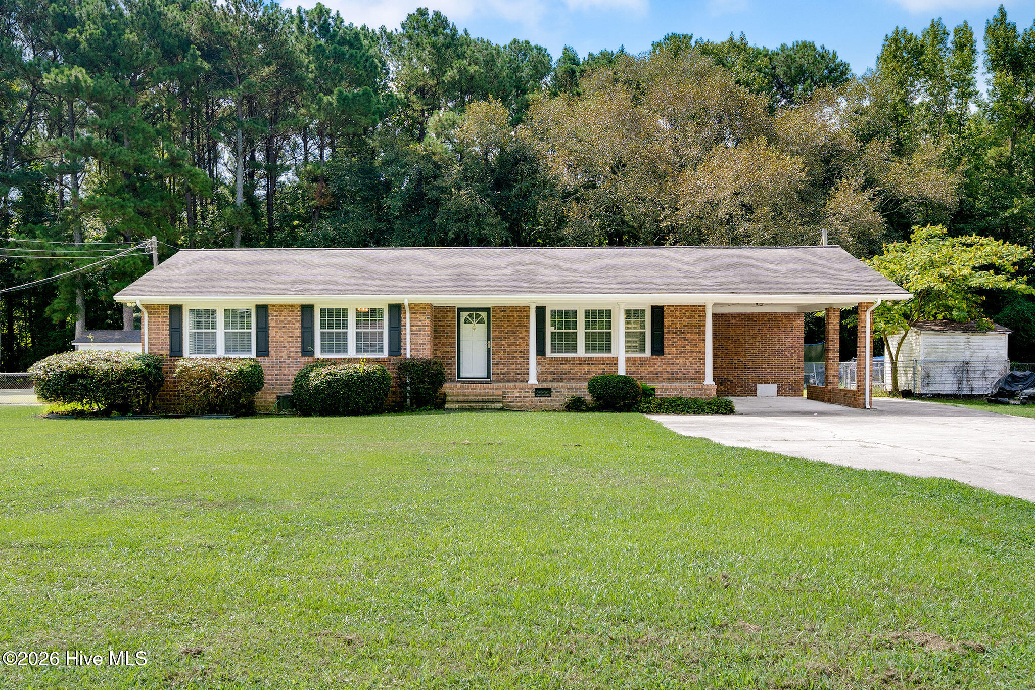 414 Forrest Road Property Photo 1