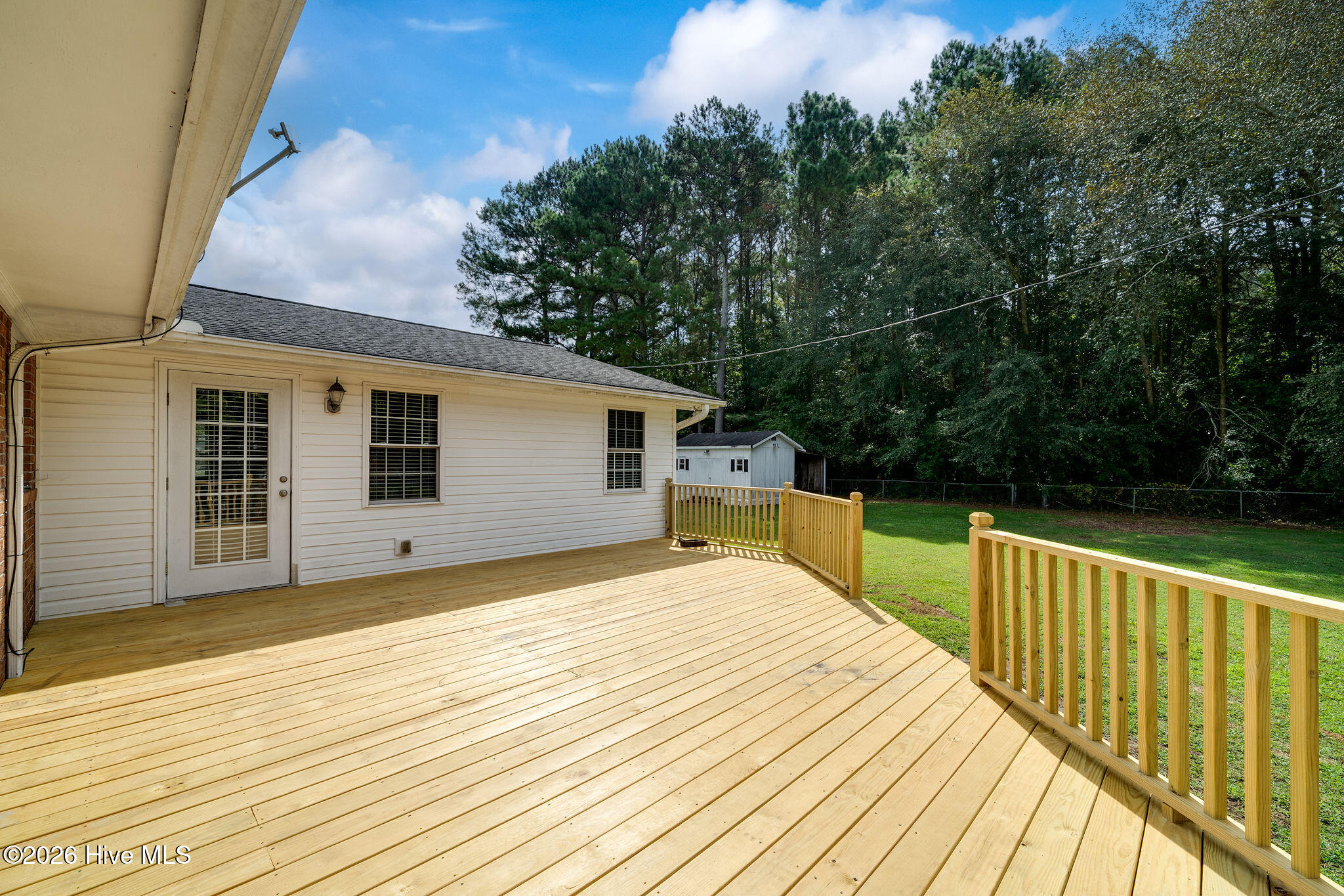 414 Forrest Road Property Photo 2