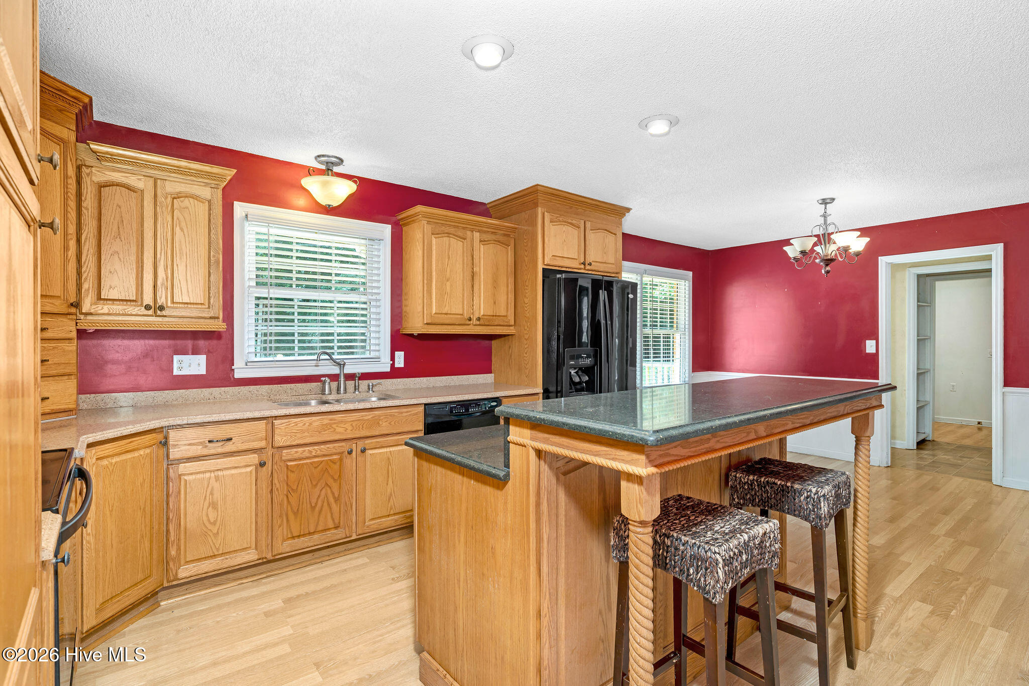 414 Forrest Road Property Photo 4