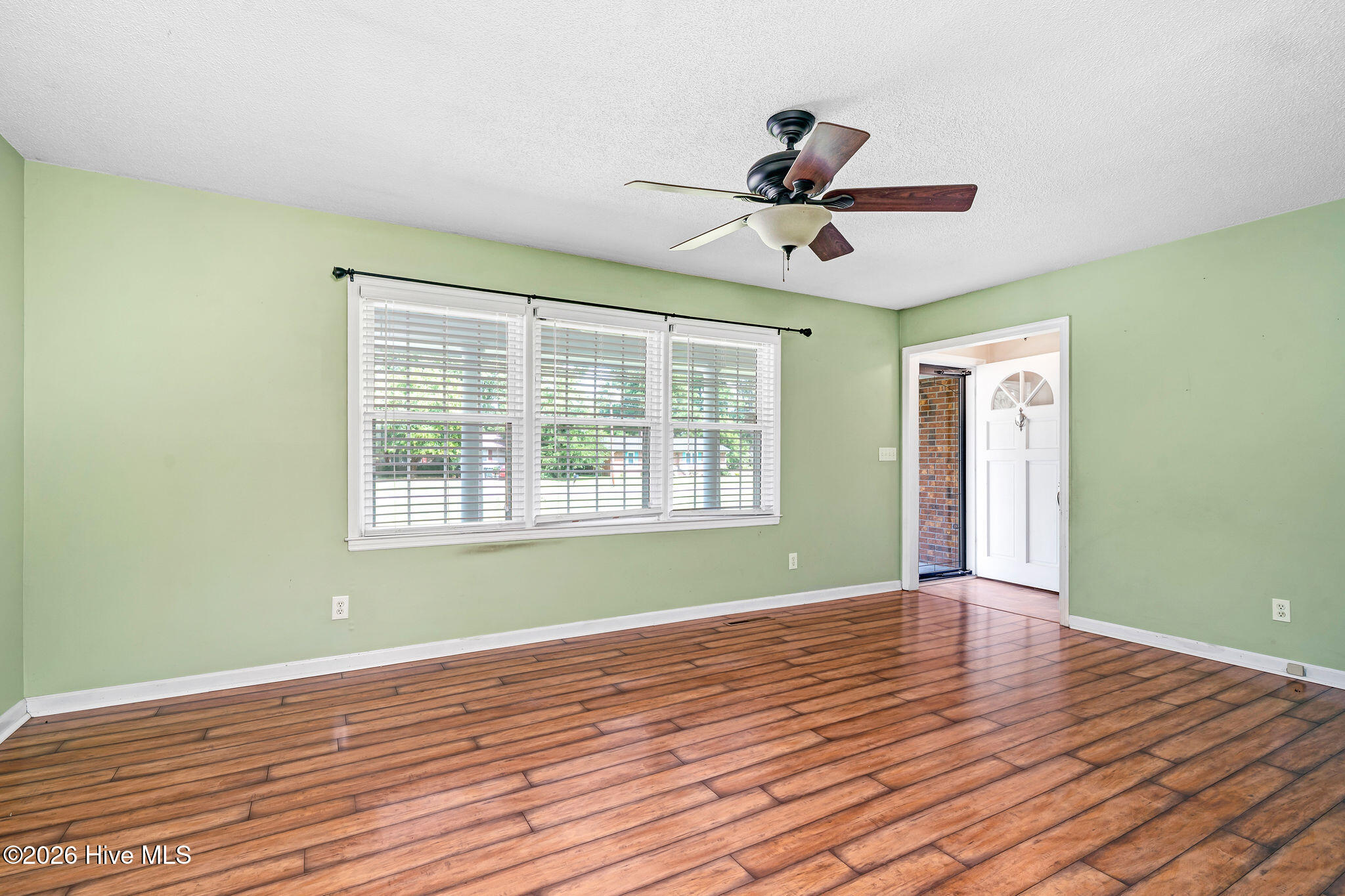 414 Forrest Road Property Photo 9