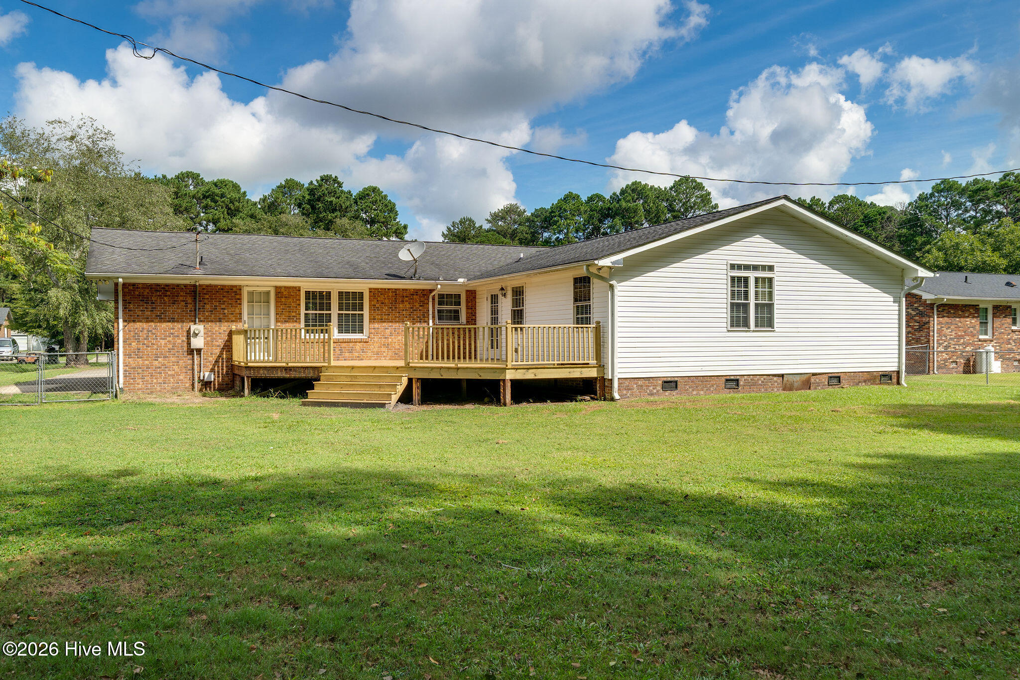 414 Forrest Road Property Photo 25